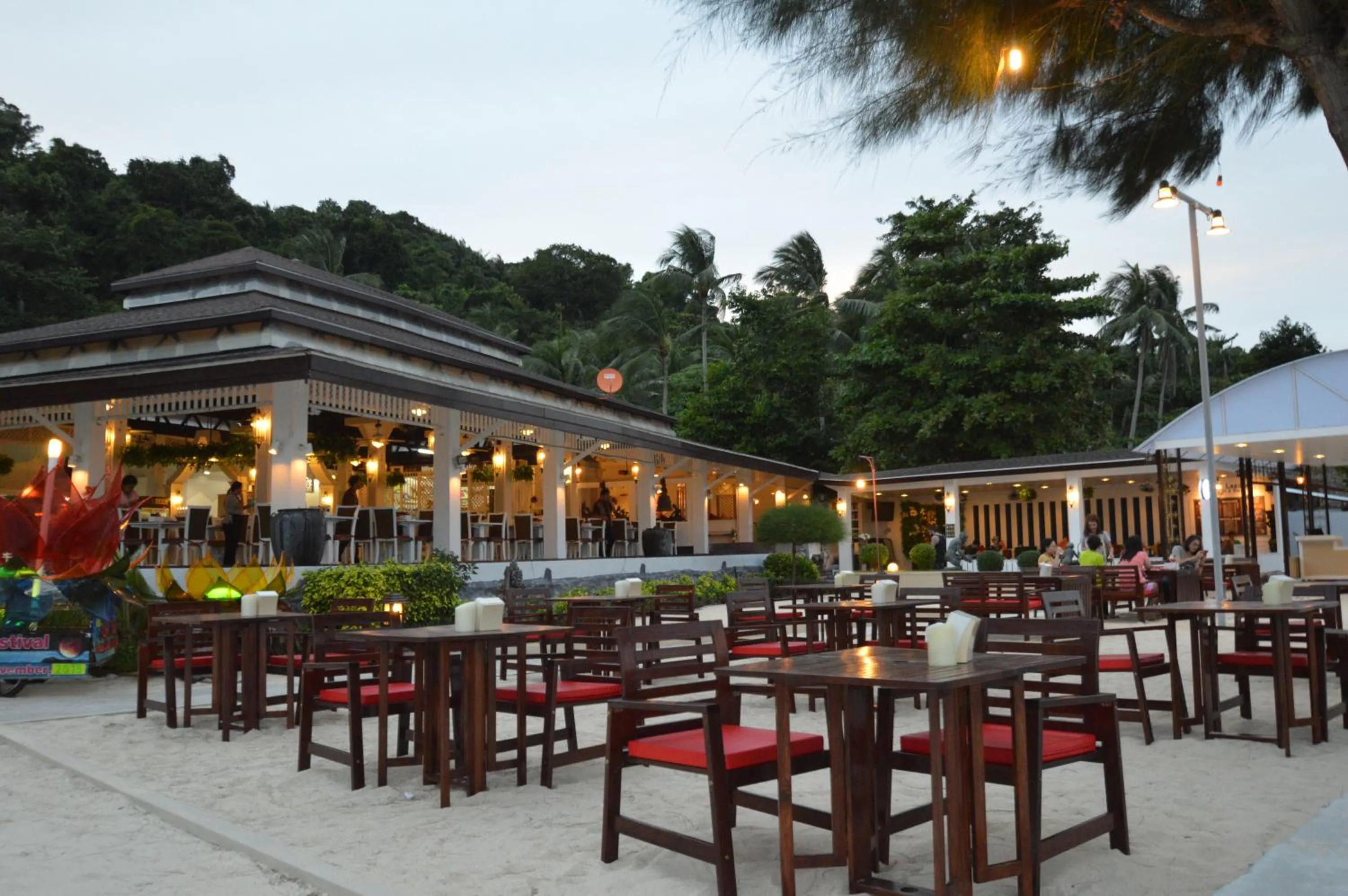 Restaurant/places to eat in Koh Hai Fantasy Resort & Spa