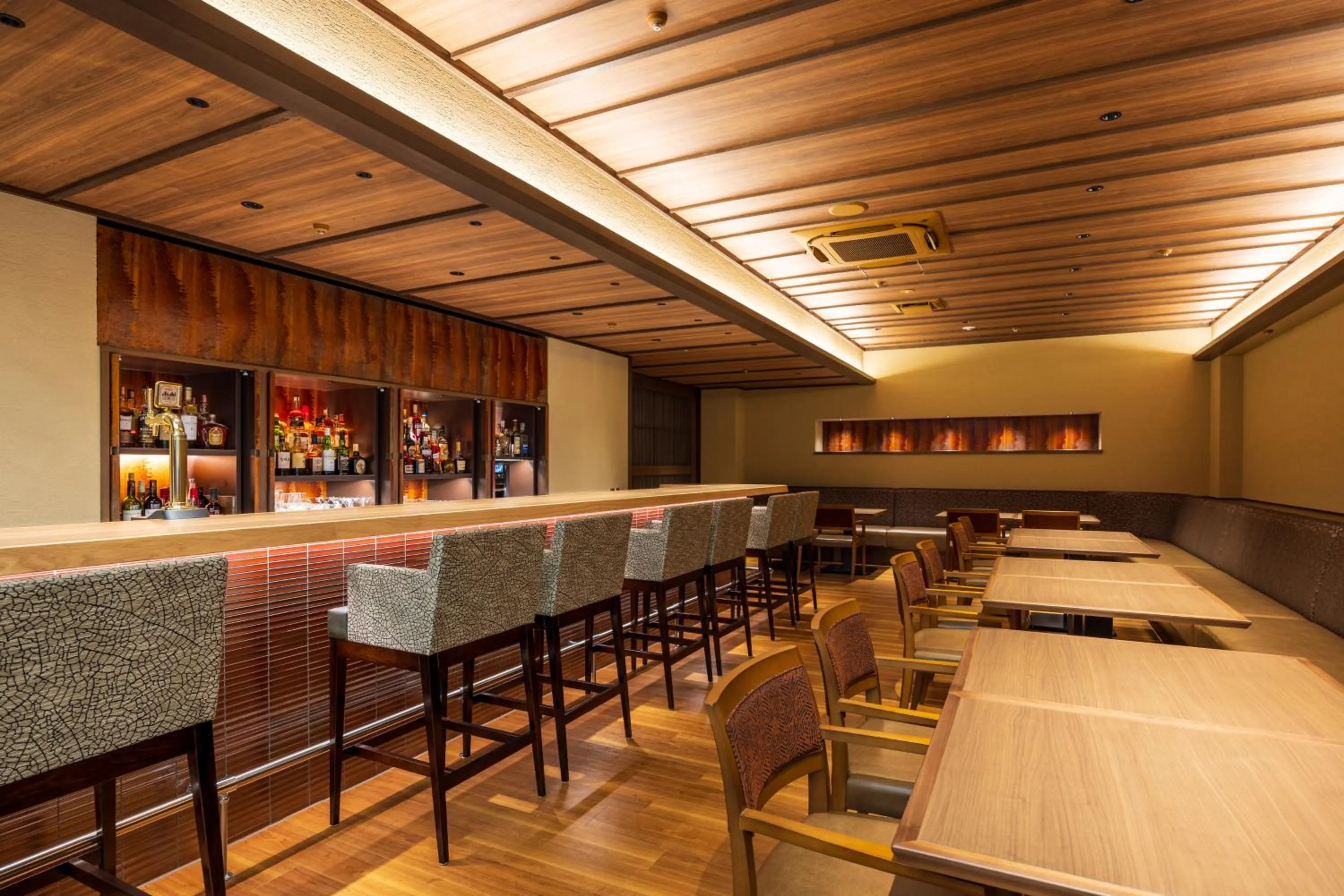 Lounge or bar in Yumoto Fujiya Hotel