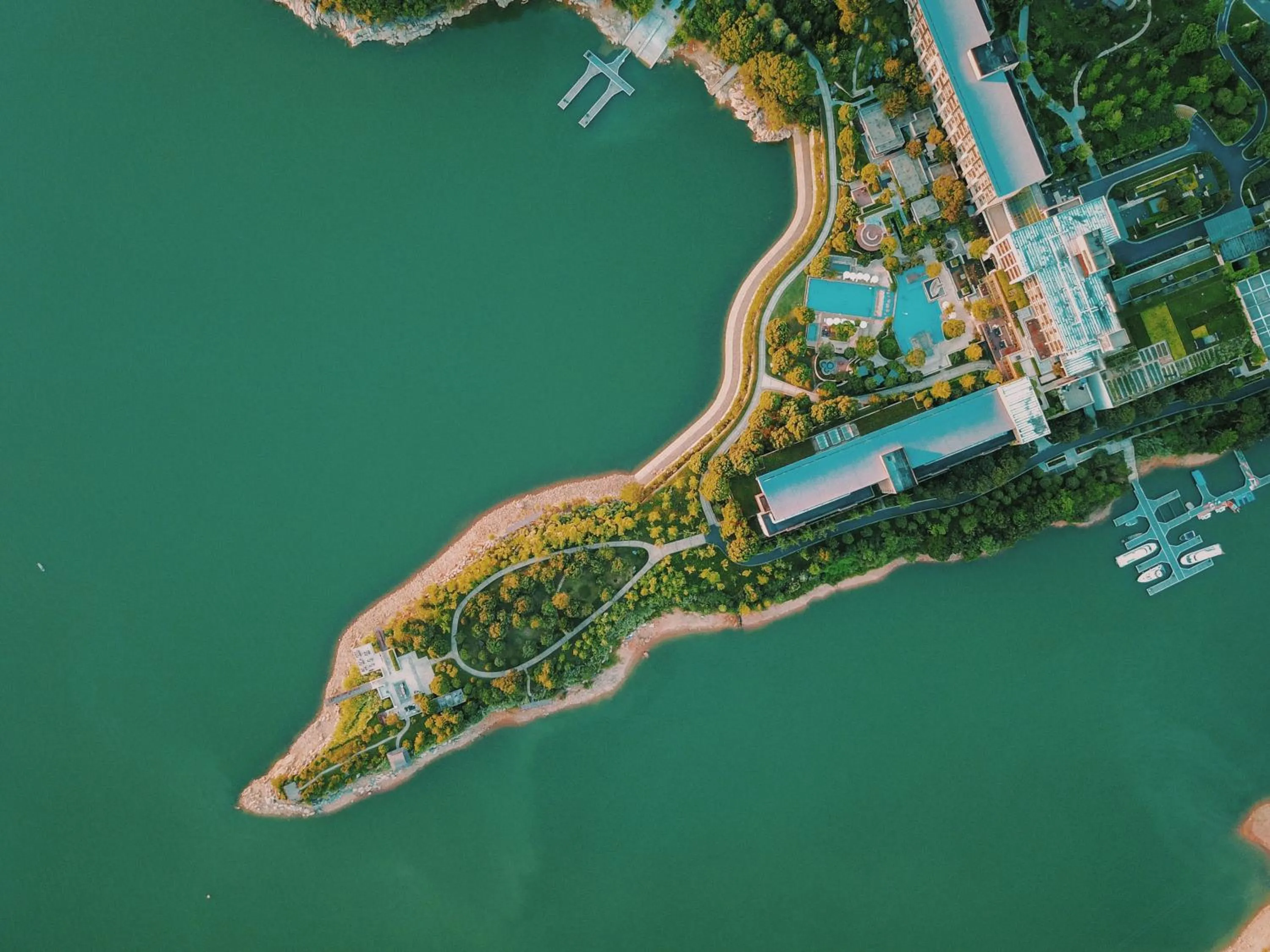 Property building in InterContinental One Thousand Island Lake Resort, an IHG Hotel