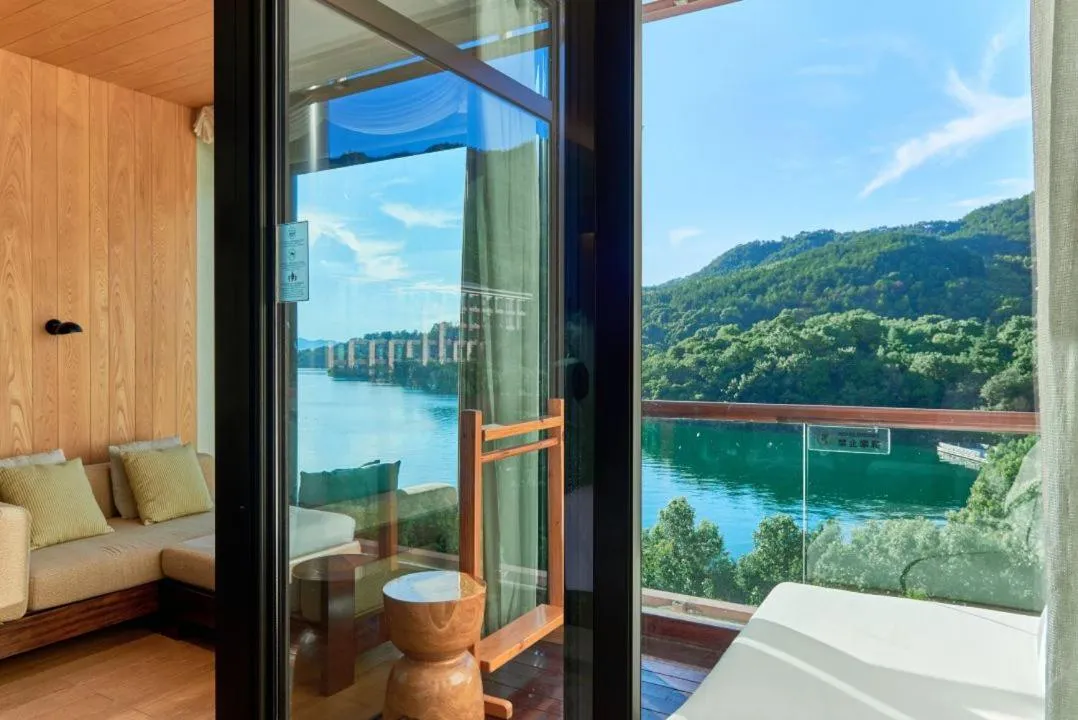 InterContinental One Thousand Island Lake Resort, an IHG Hotel