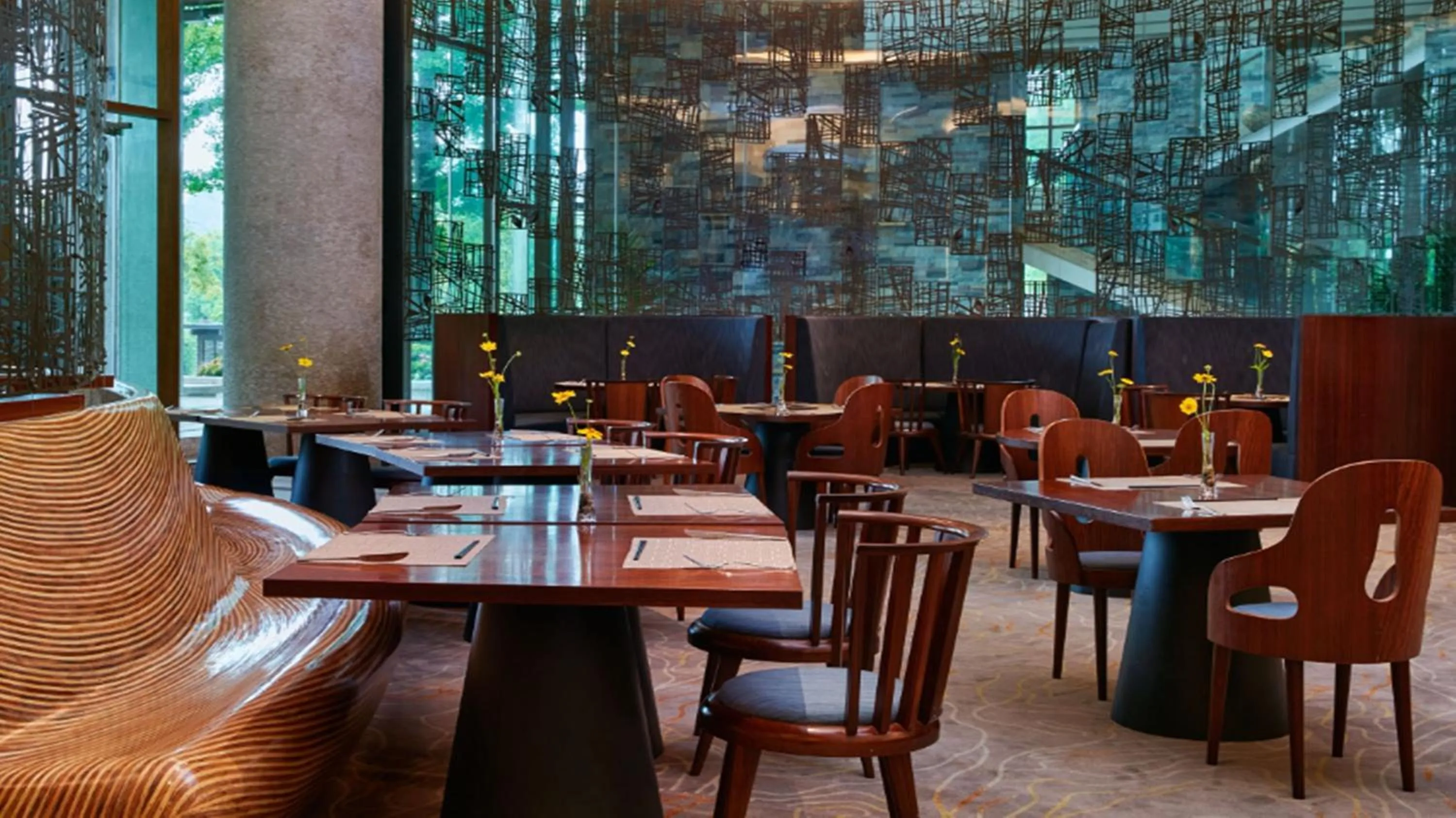 Breakfast in InterContinental One Thousand Island Lake Resort, an IHG Hotel