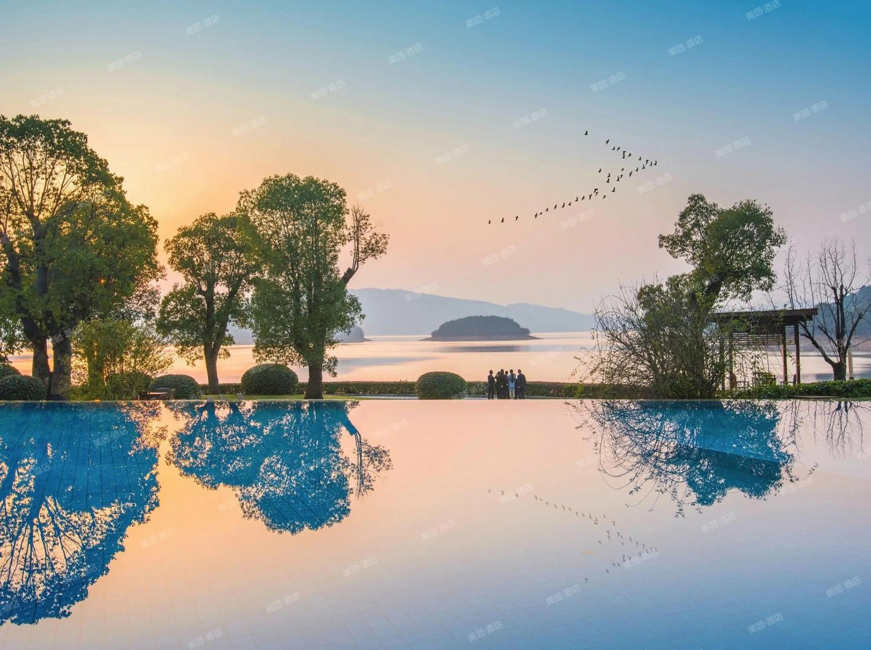 Swimming pool in InterContinental One Thousand Island Lake Resort, an IHG Hotel