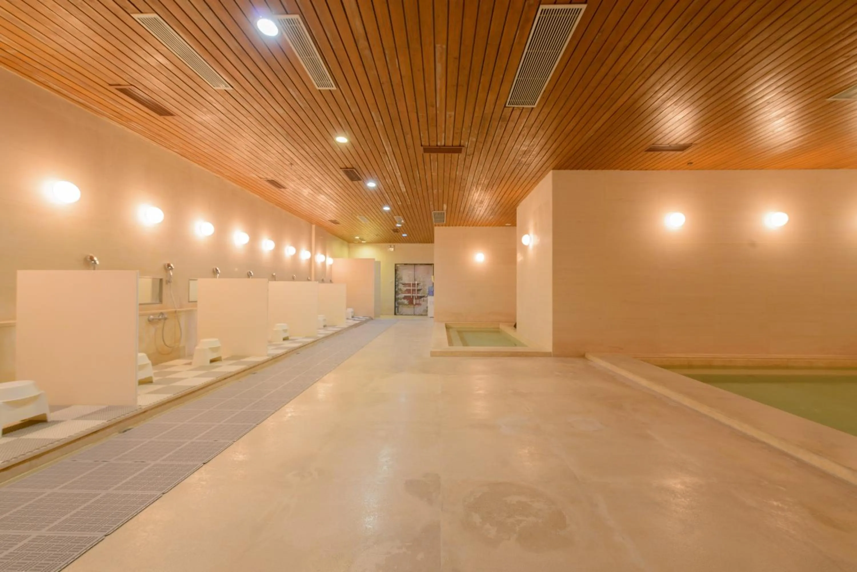 Pool view in 广州友和酒店Yuwa Hotel-Free Shuttle Bus to Canton Fair Complex DuringCanton Fair Period