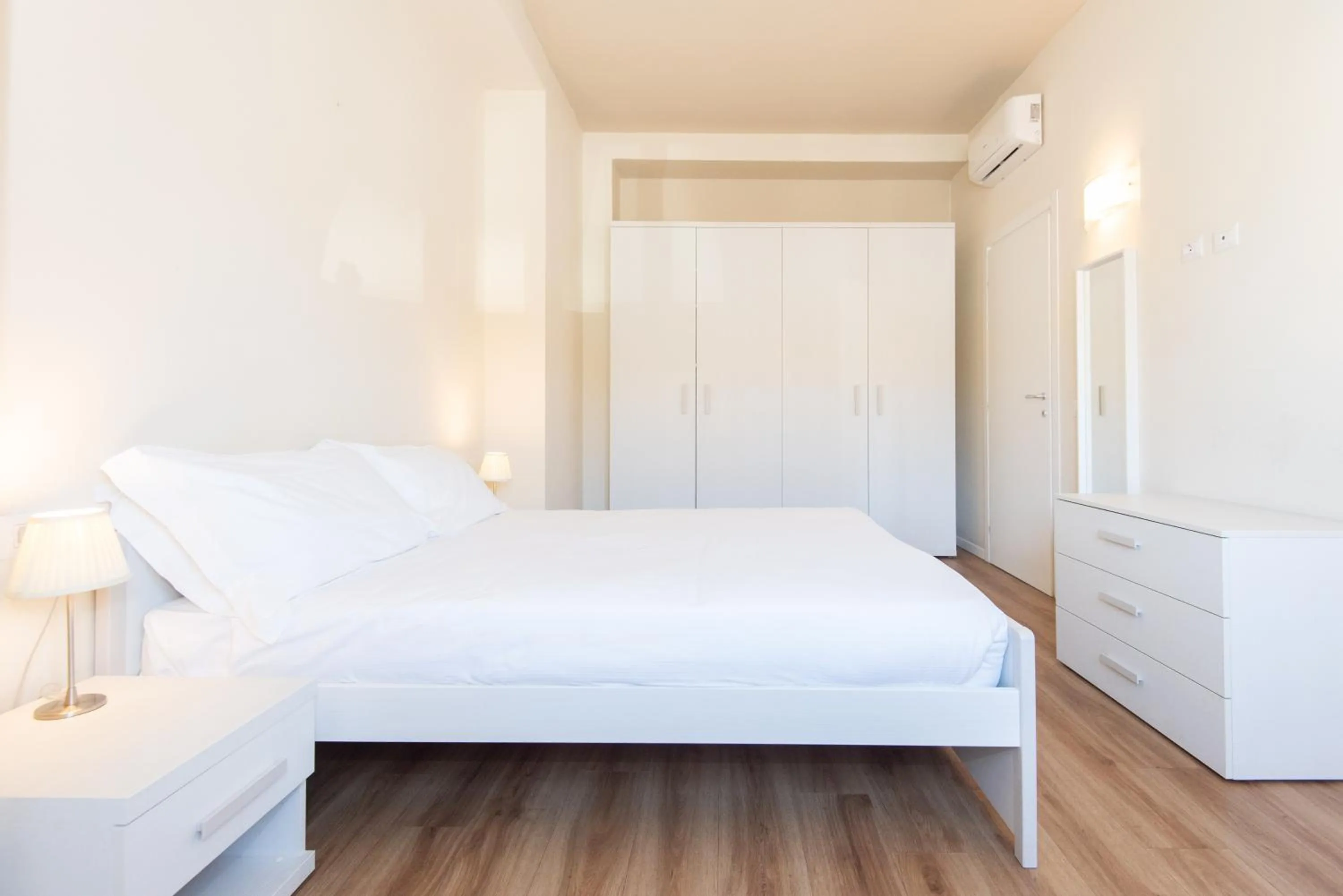 Bedroom in Donatello Apartments by Firenze Prestige