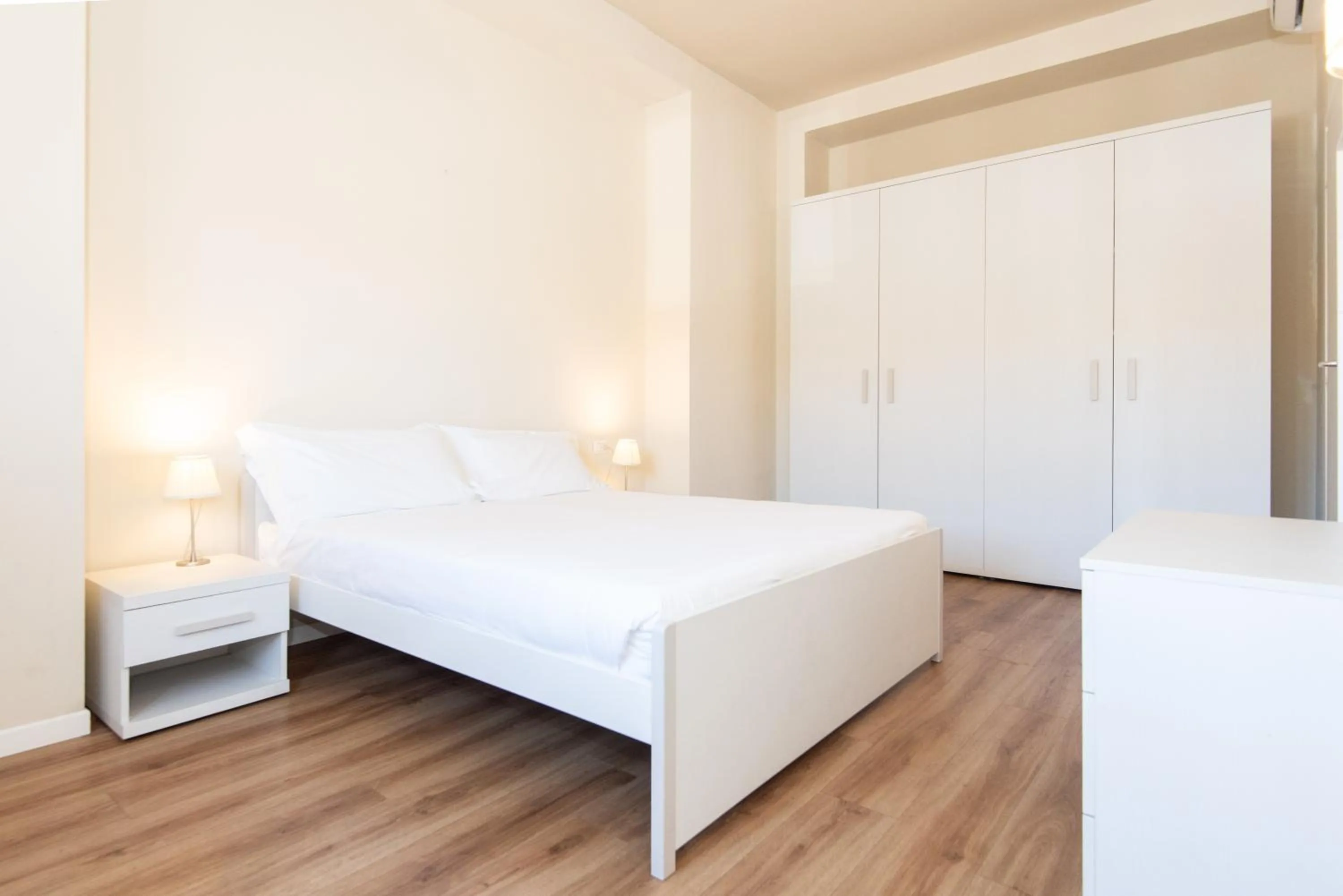 Bedroom in Donatello Apartments by Firenze Prestige