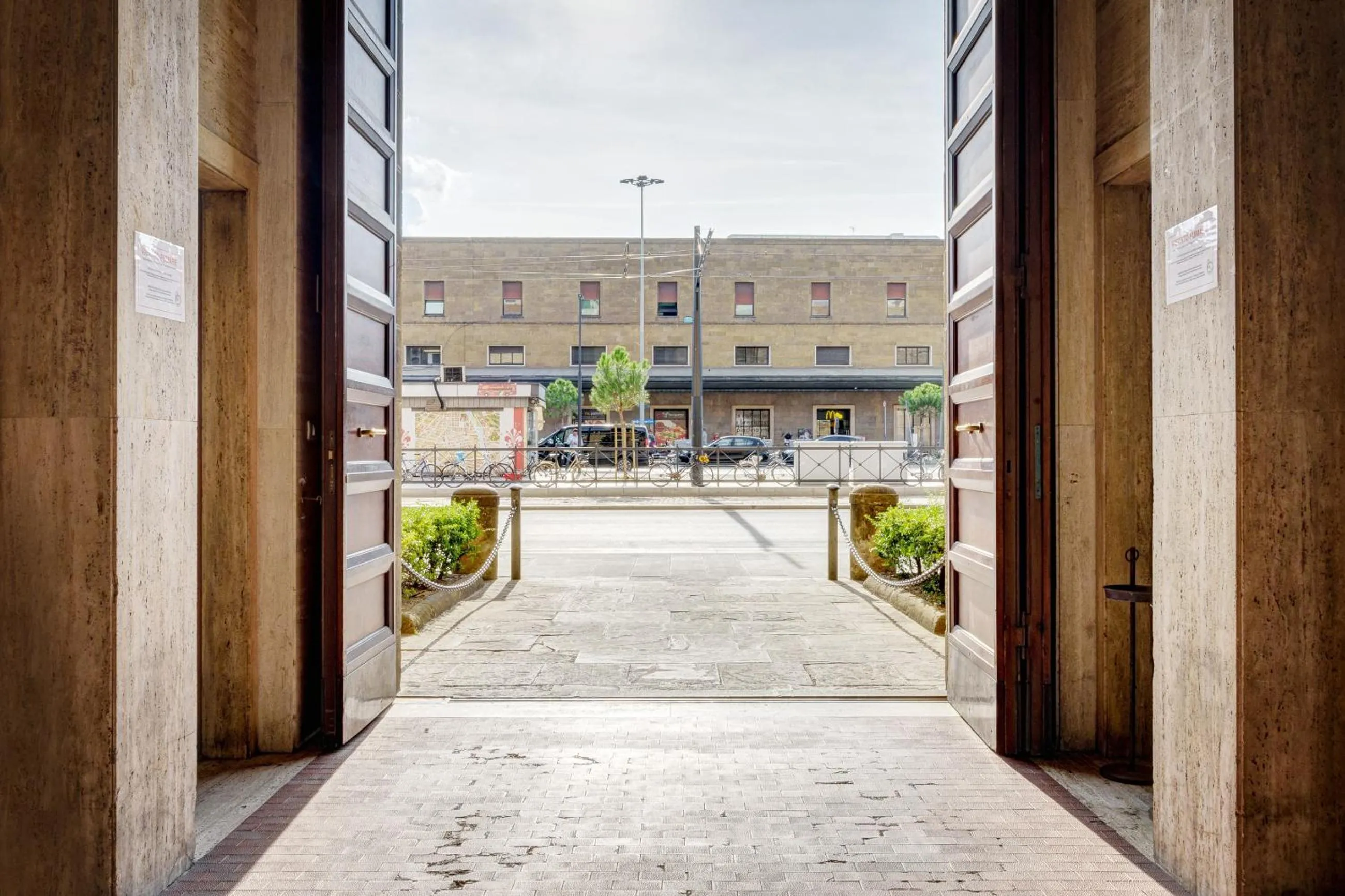 Facade/entrance in Donatello Apartments by Firenze Prestige