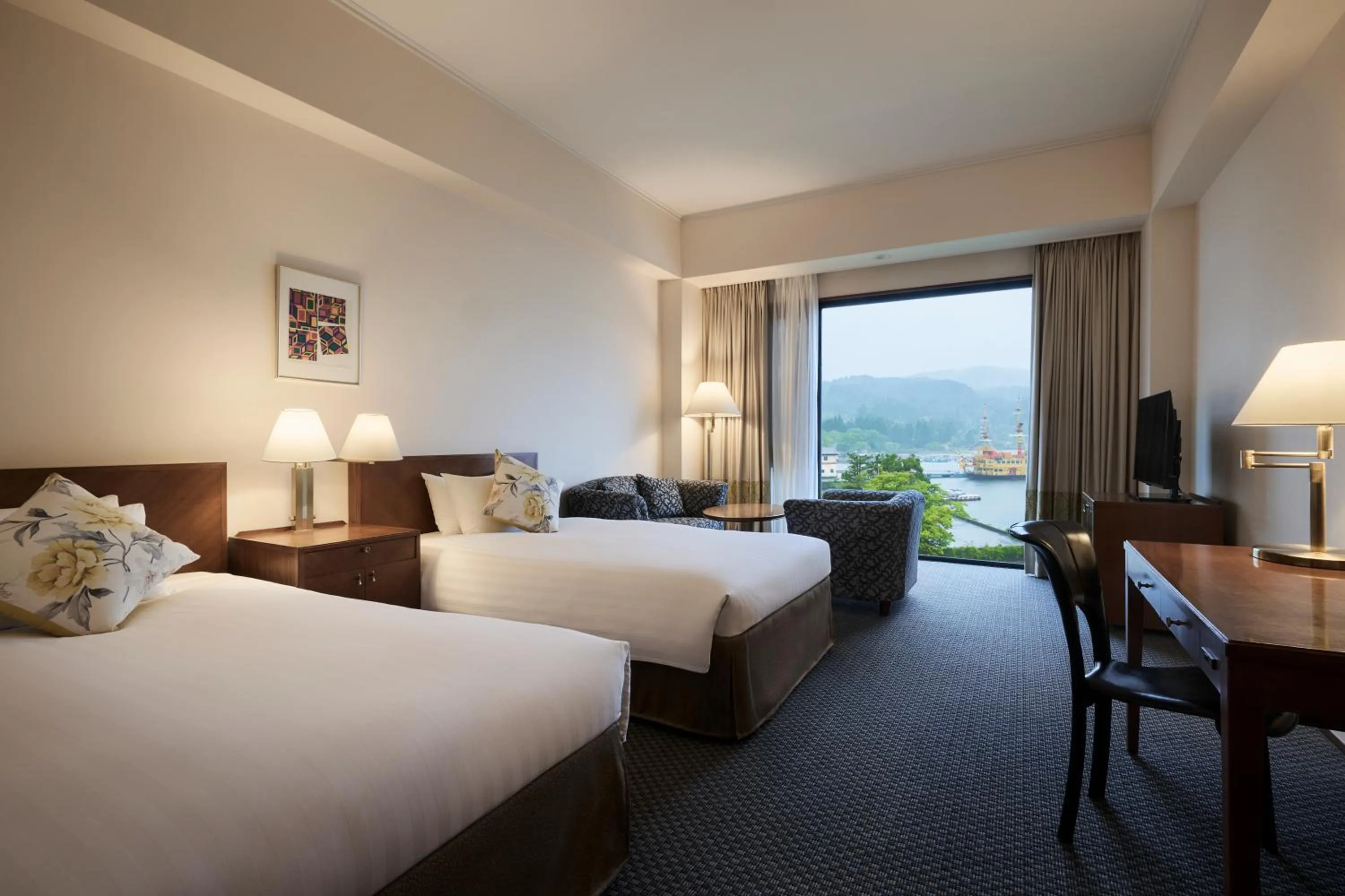 Photo of the whole room, Bed in Hakone Hotel