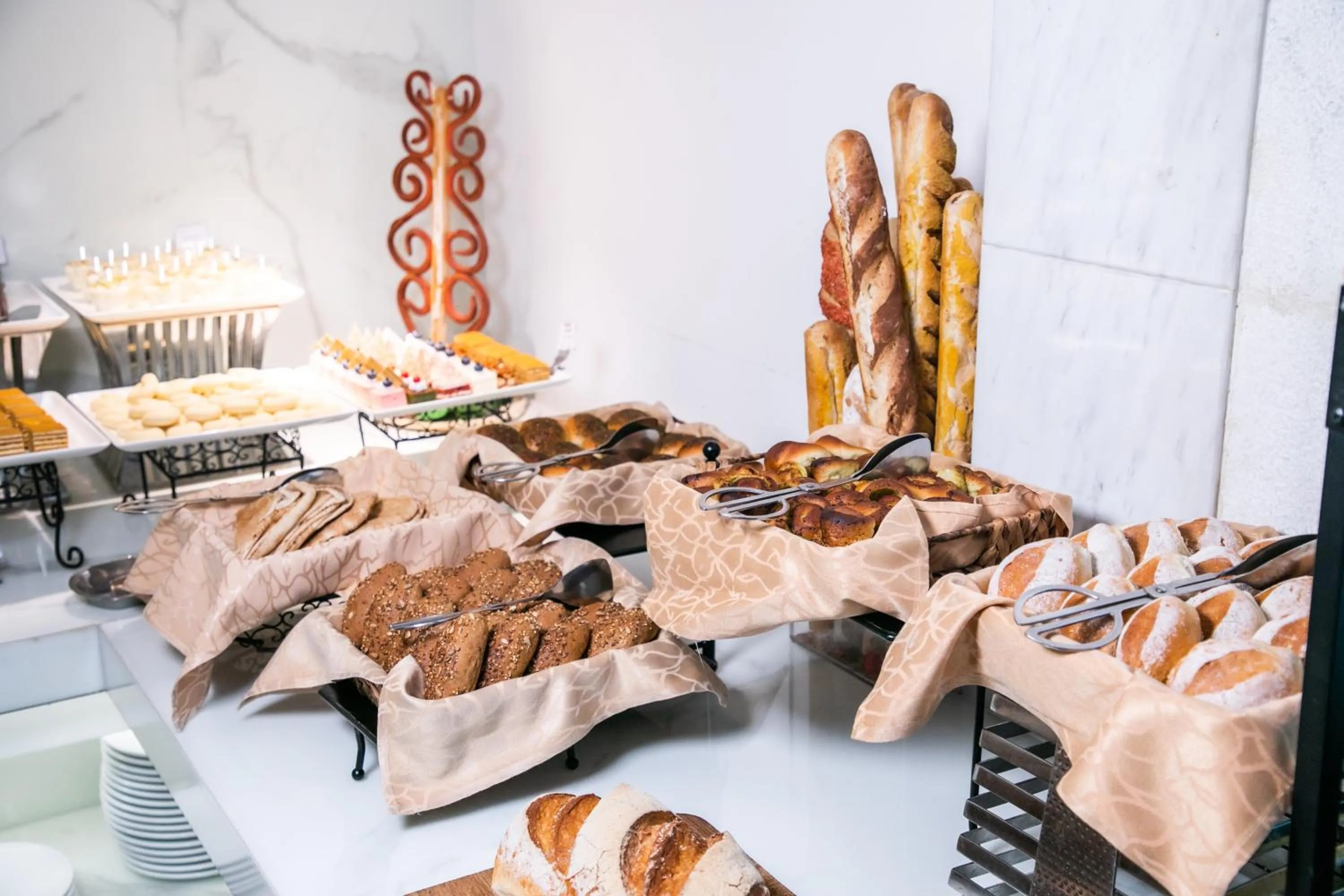 Restaurant/places to eat in Marina Byblos Hotel