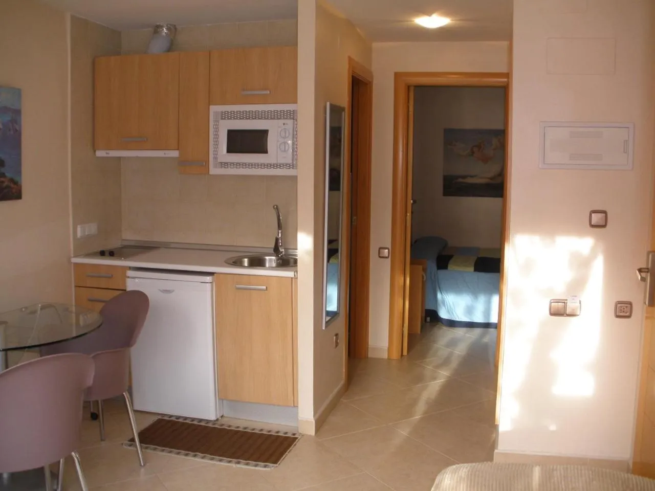 Photo of the whole room in Apartamentos Turísticos Centro