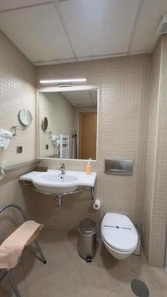 Bathroom in Apartamentos Turísticos Centro