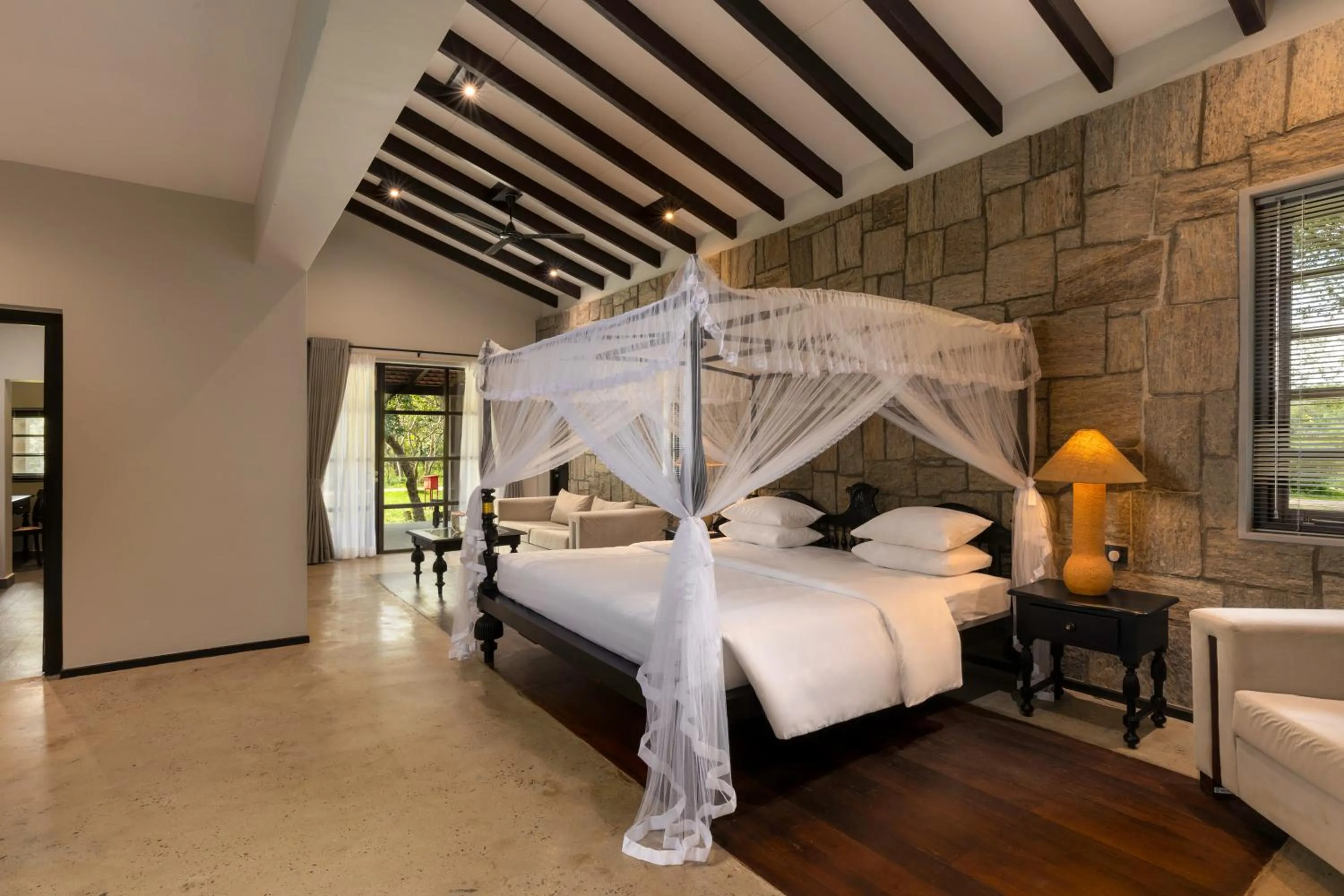 Bed in Ayugiri Ayurveda Wellness Resort Sigiriya