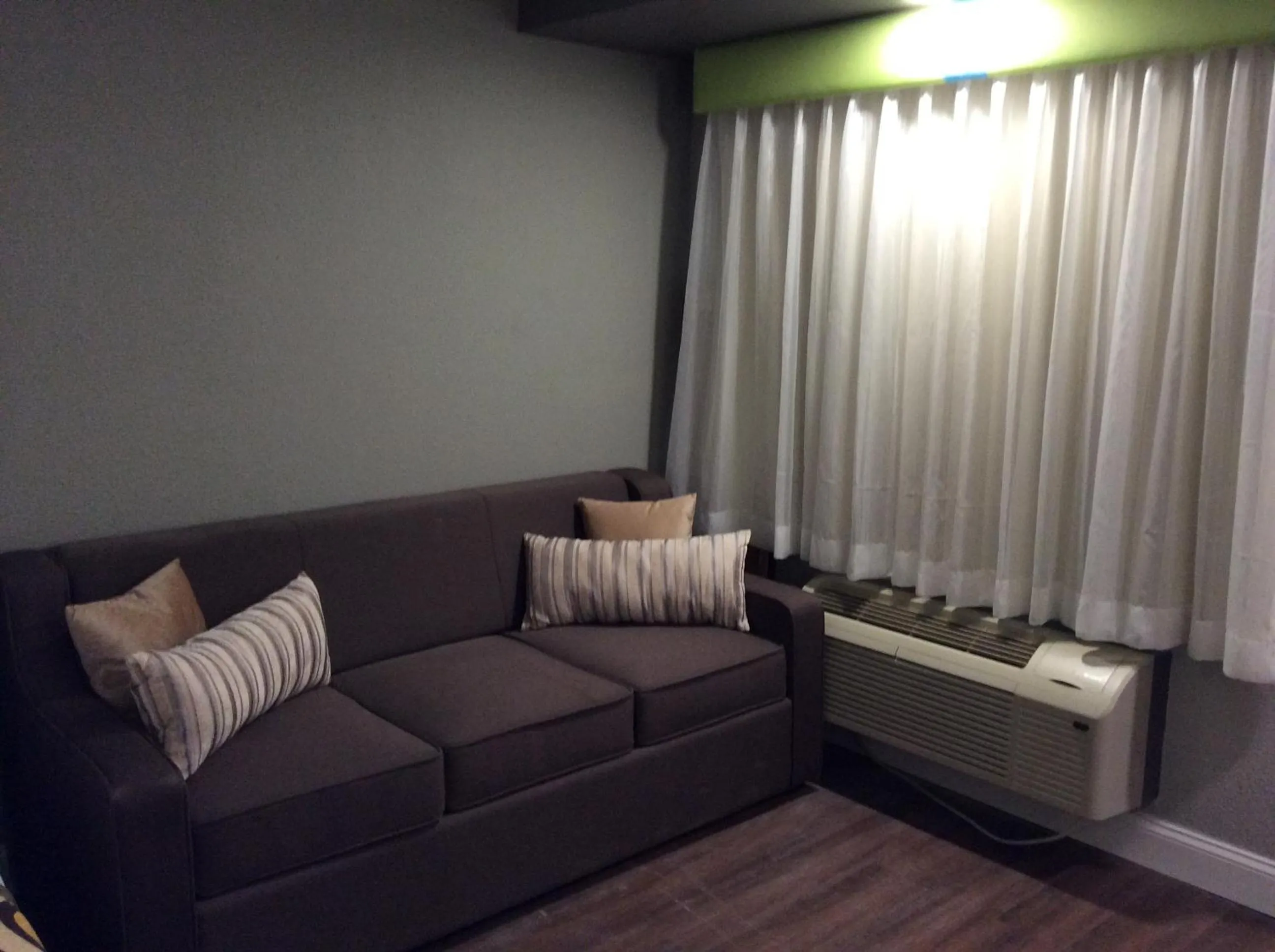 Seating area in Ocean's 24