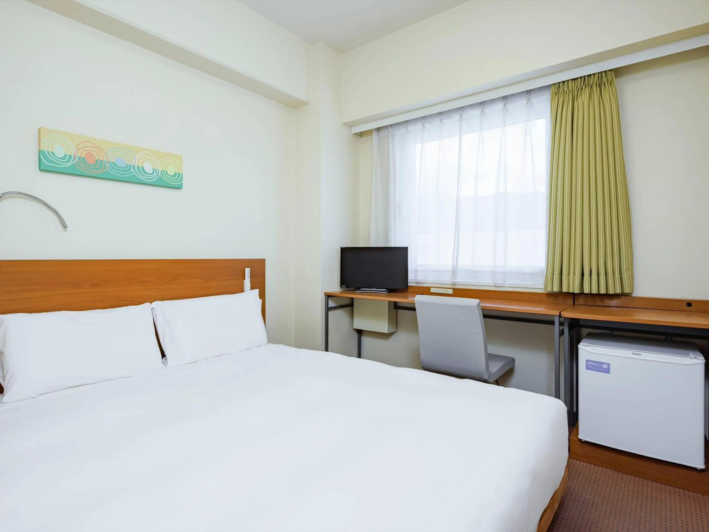 Bedroom, Bed in Comfort Inn Suwa Inter