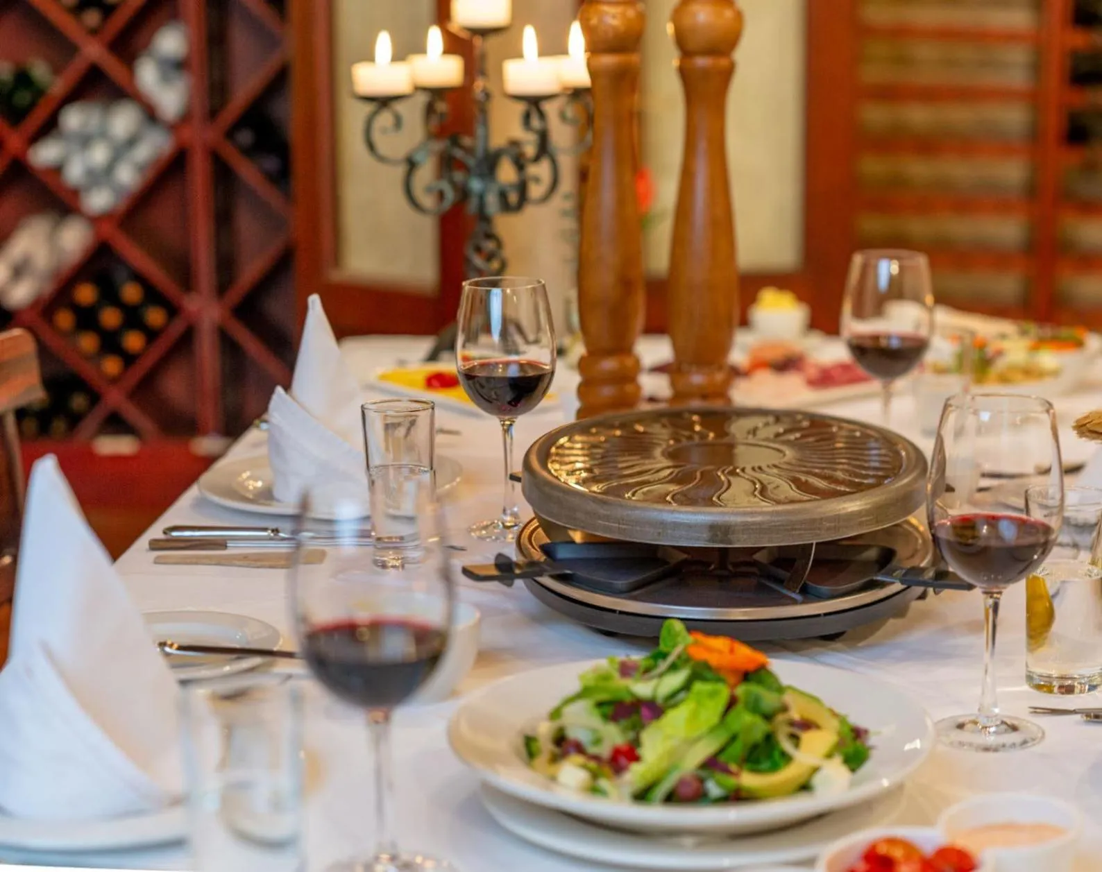 Restaurant/places to eat in Oliver`s