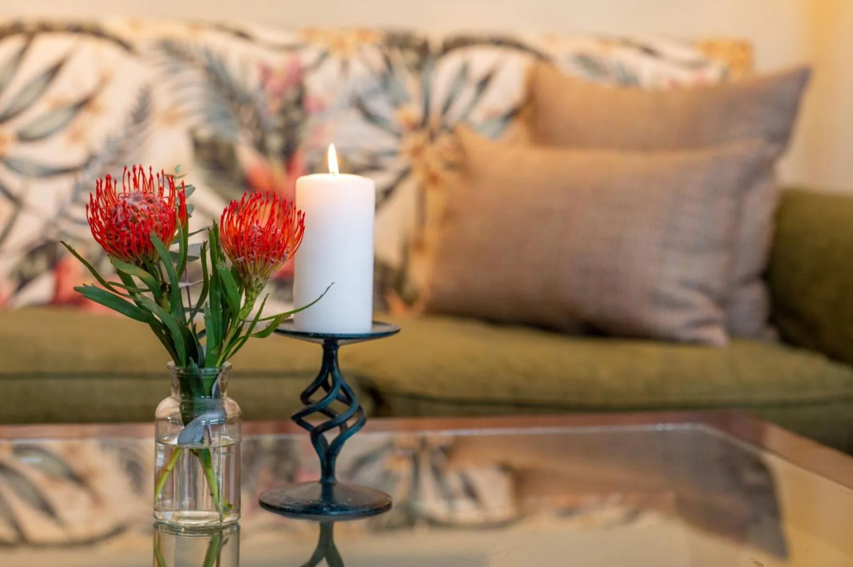 Seating area in Oliver`s