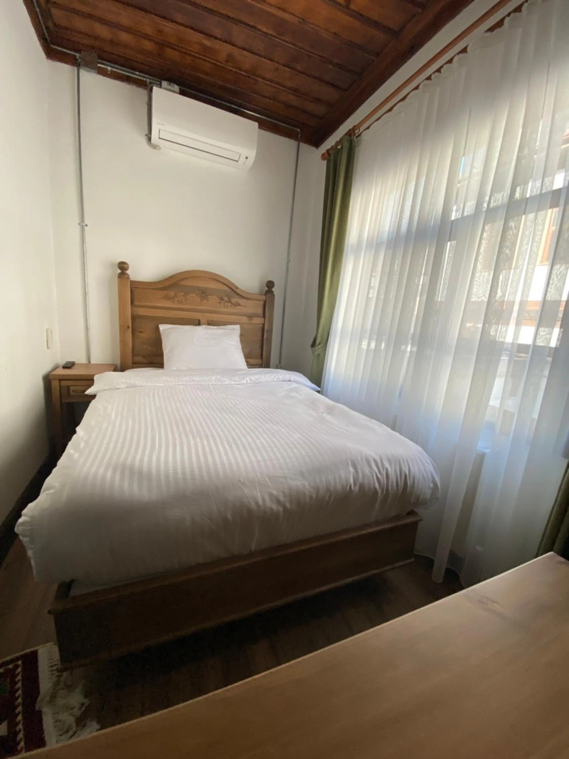 Bed in Ziyagil Konağı