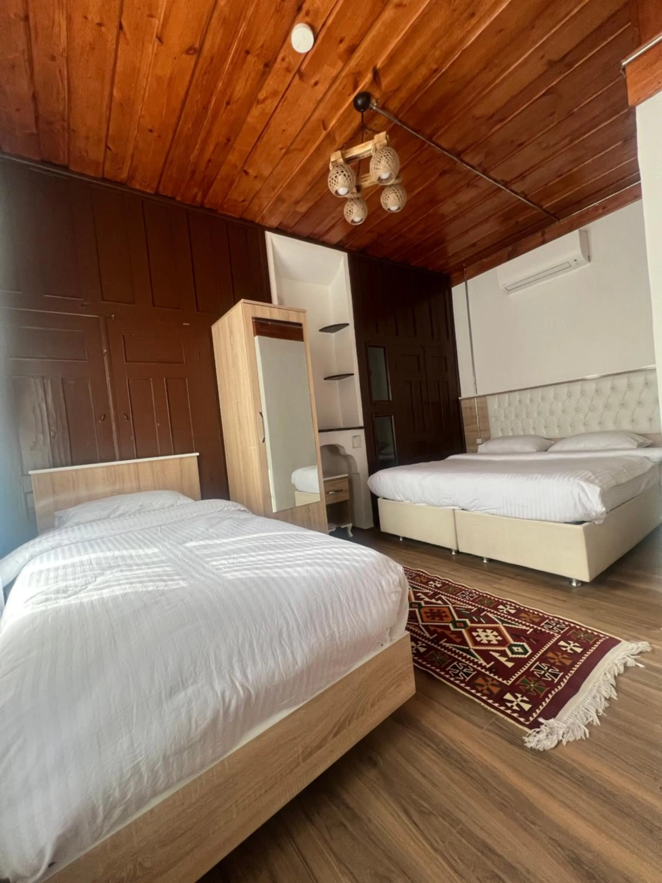 Bed in Ziyagil Konağı