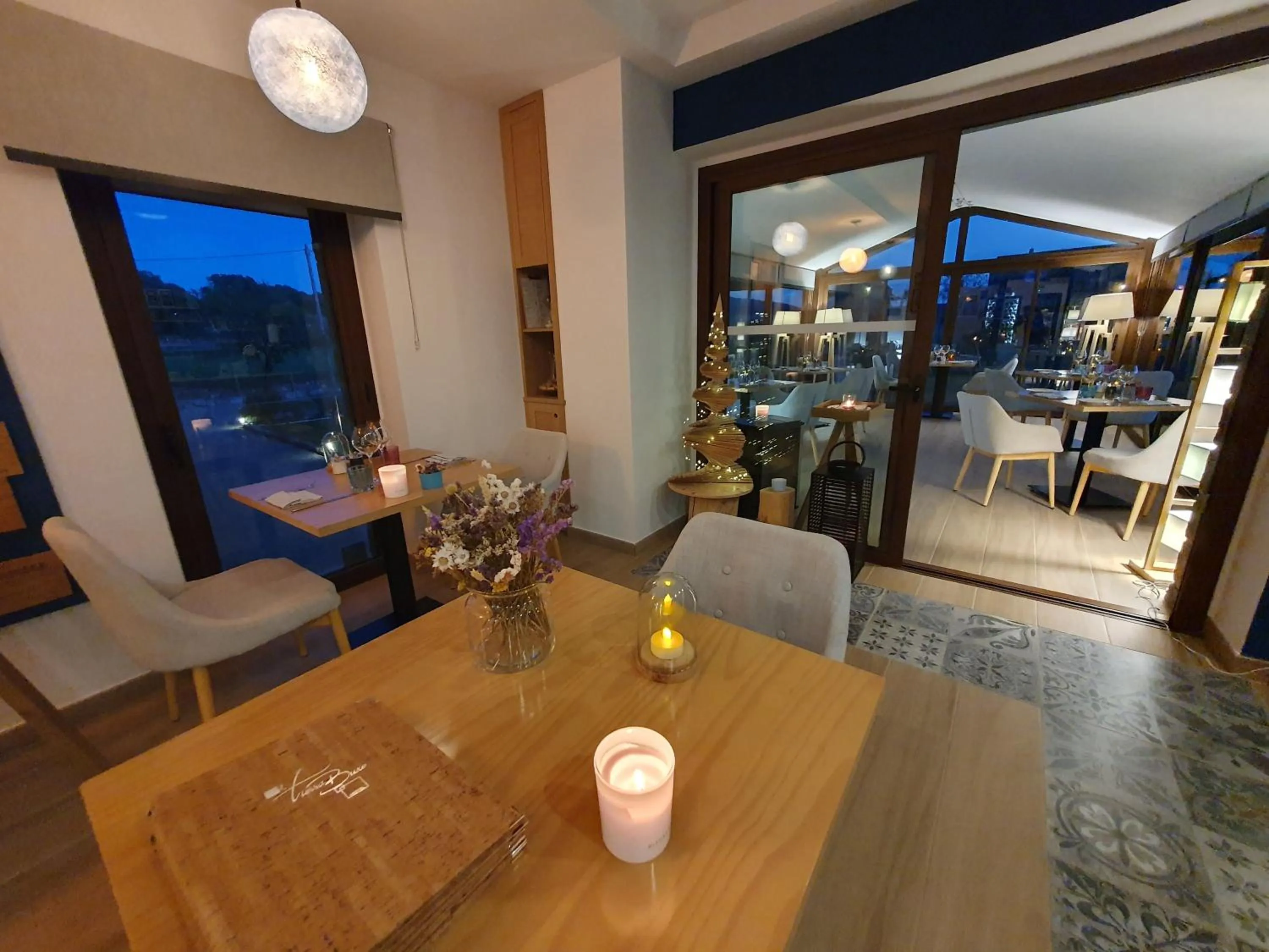 Restaurant/places to eat in Boutique Hotel Tierra Buxo - Adults Only