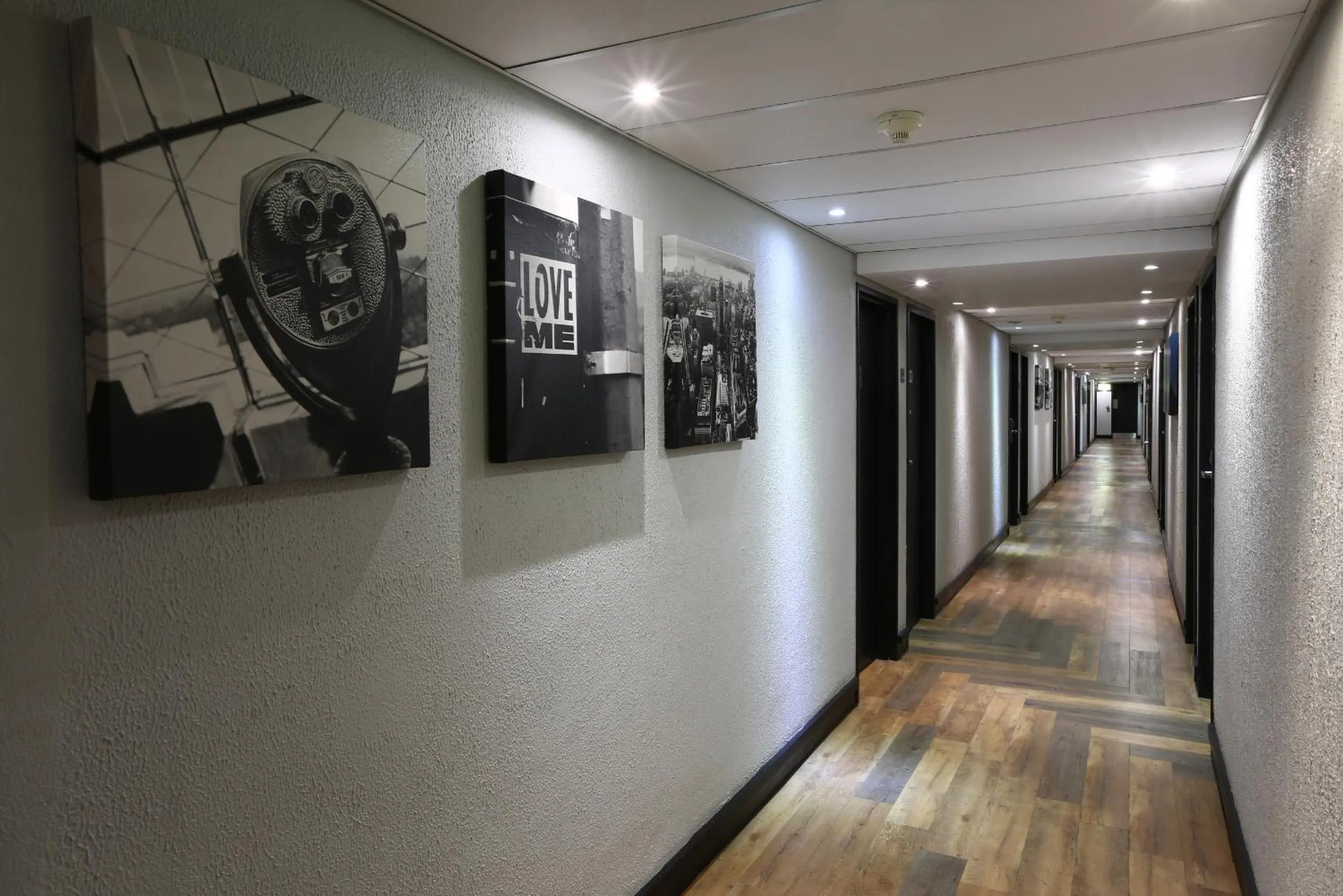 Area and facilities in Inani Hotel Morning Star