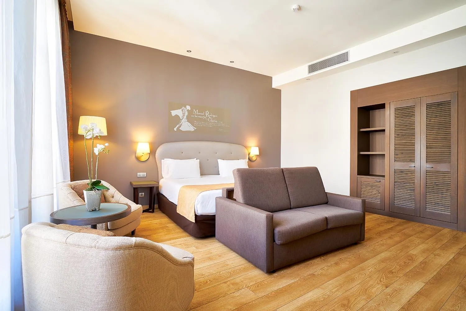 Photo of the whole room in Eurostars Patios de Cordoba