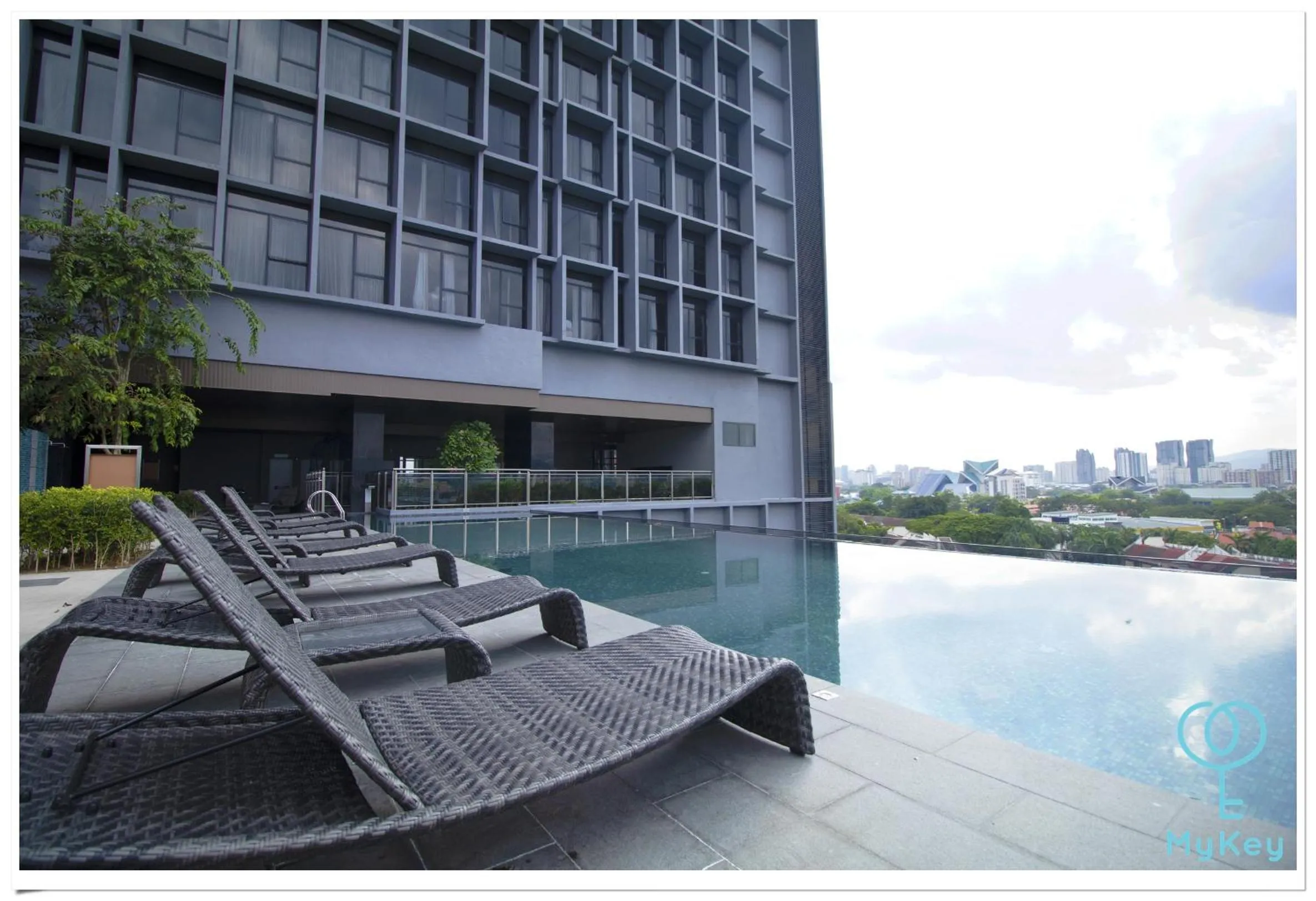 Garden view in Expressionz Professional Suites by MyKey