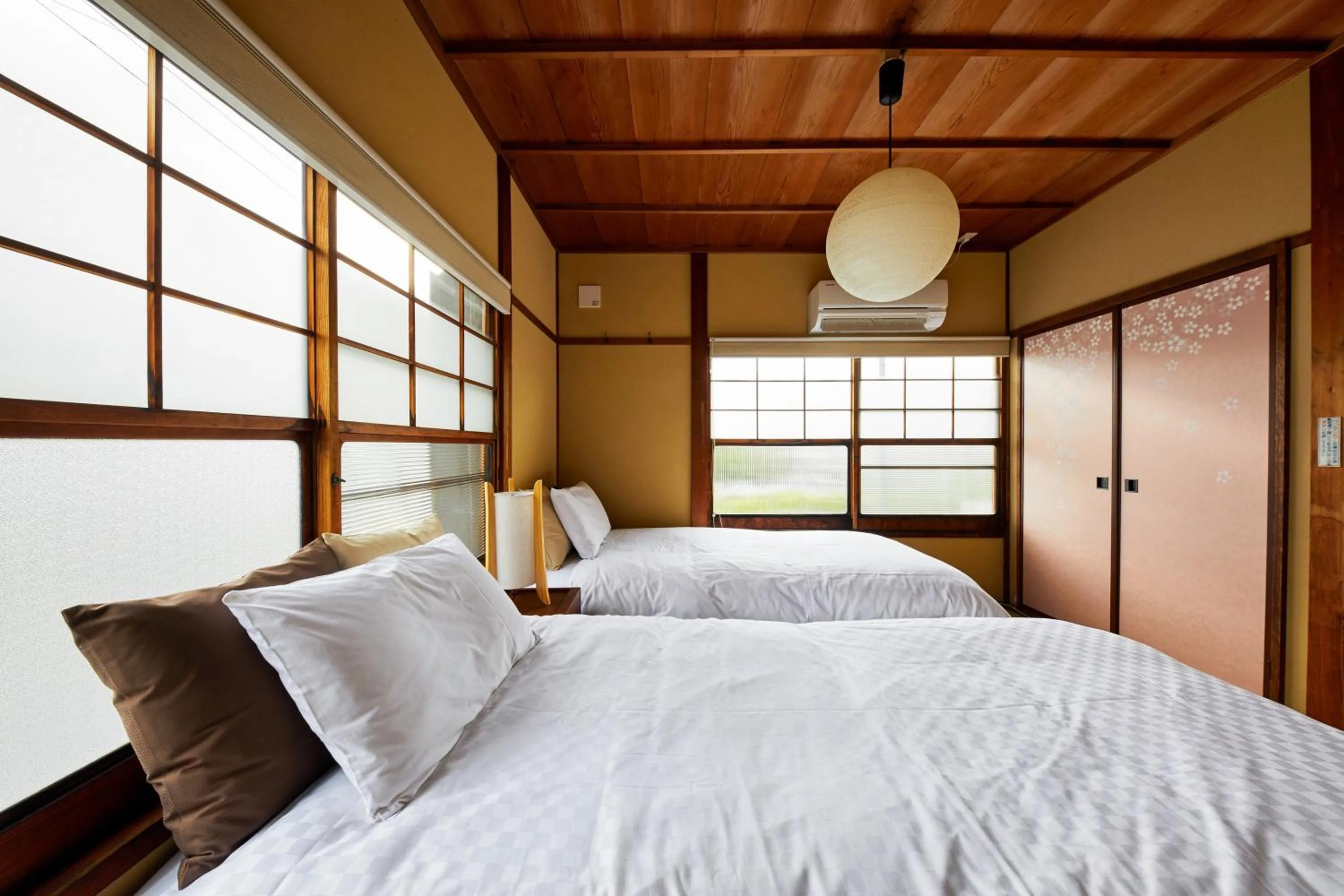 Bedroom, Bed in Kyomachiya Hotel Mifuku