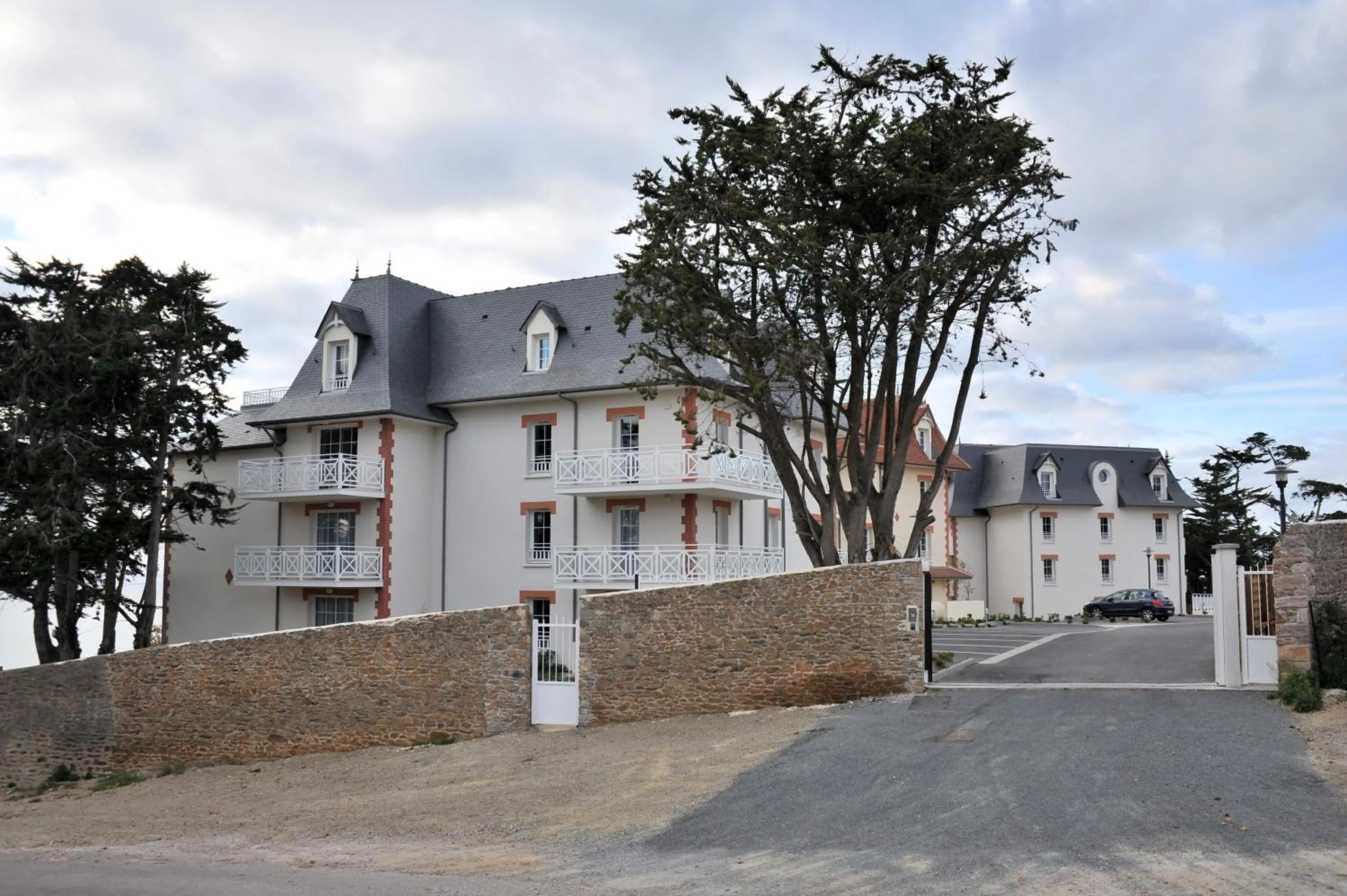 Facade/entrance in Les Villas du SPA