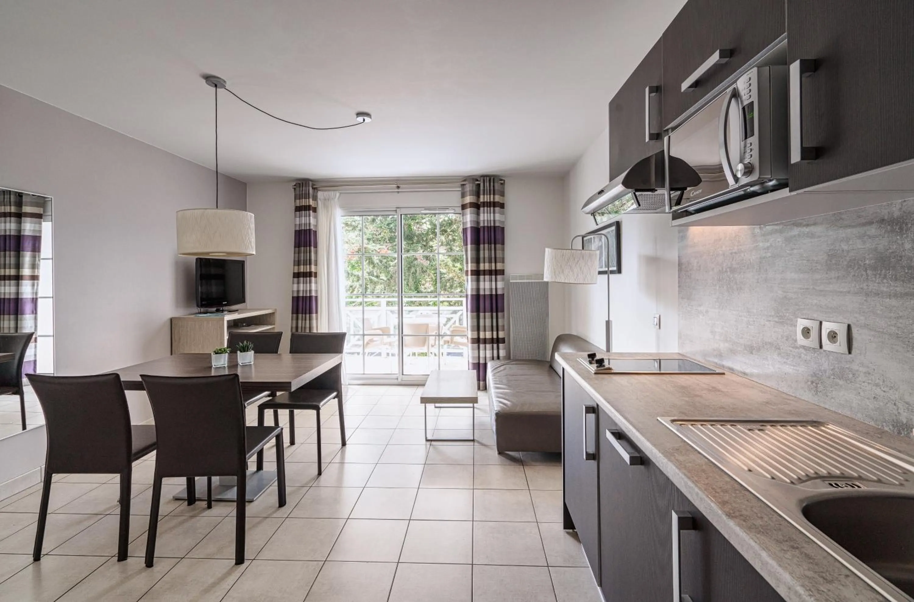 Dining area in Les Villas du SPA