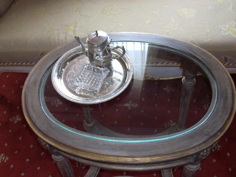 Decorative detail in Hotel Royal