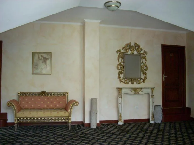Seating area in Hotel Royal