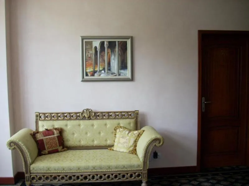 Seating area in Hotel Royal