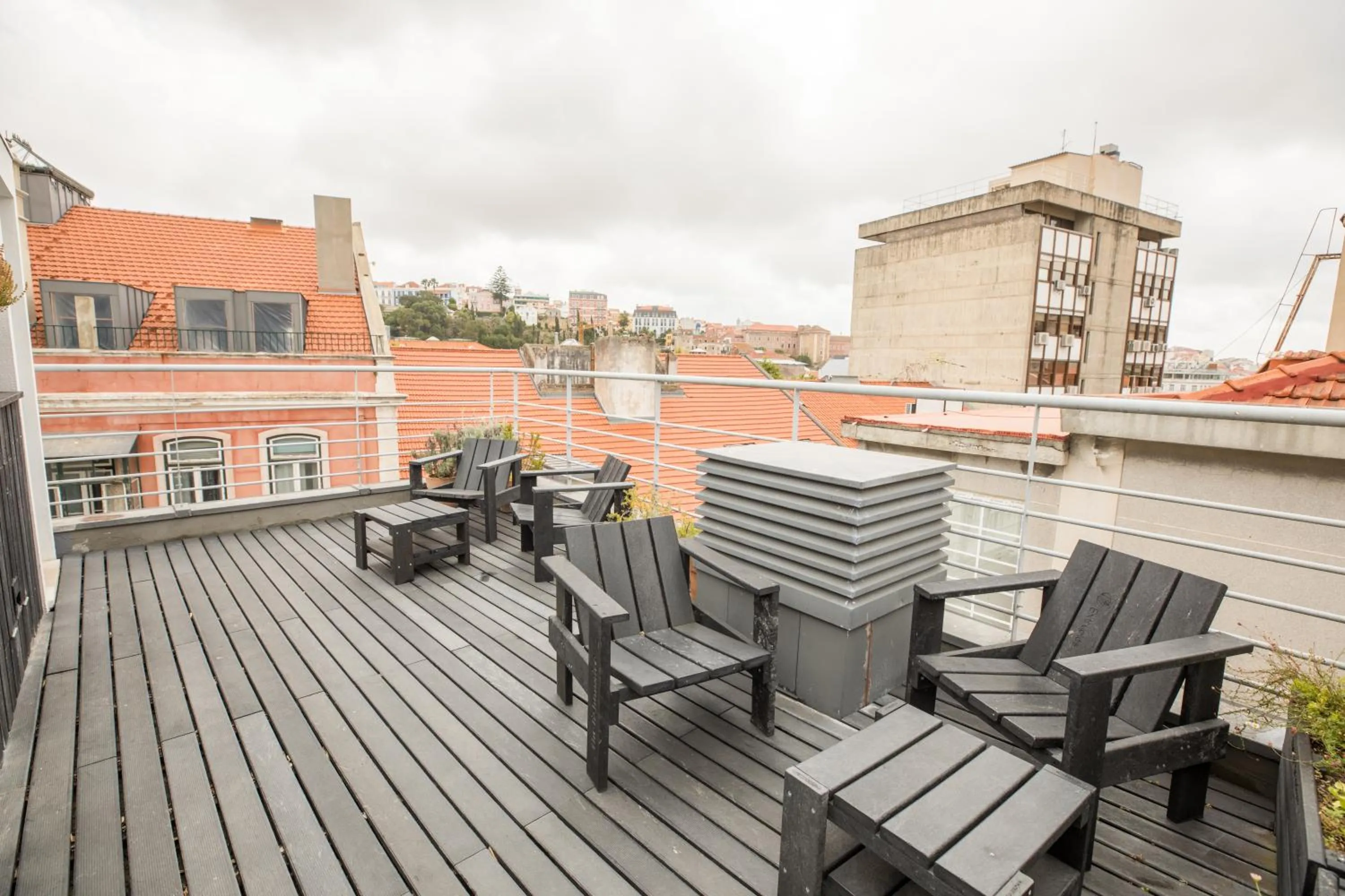 Balcony/Terrace in The Lisbonaire Apartments