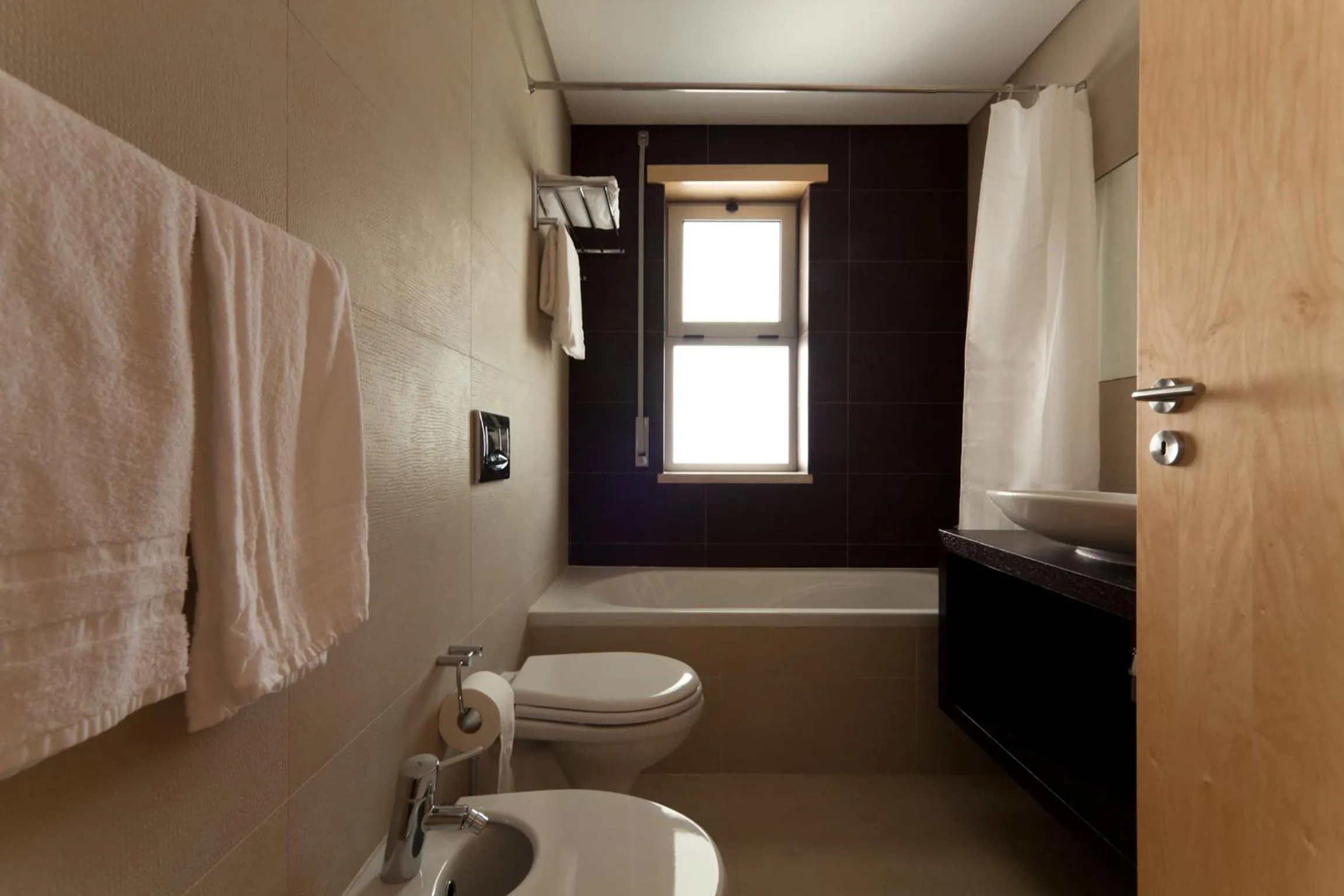 Bathroom in The Lisbonaire Apartments