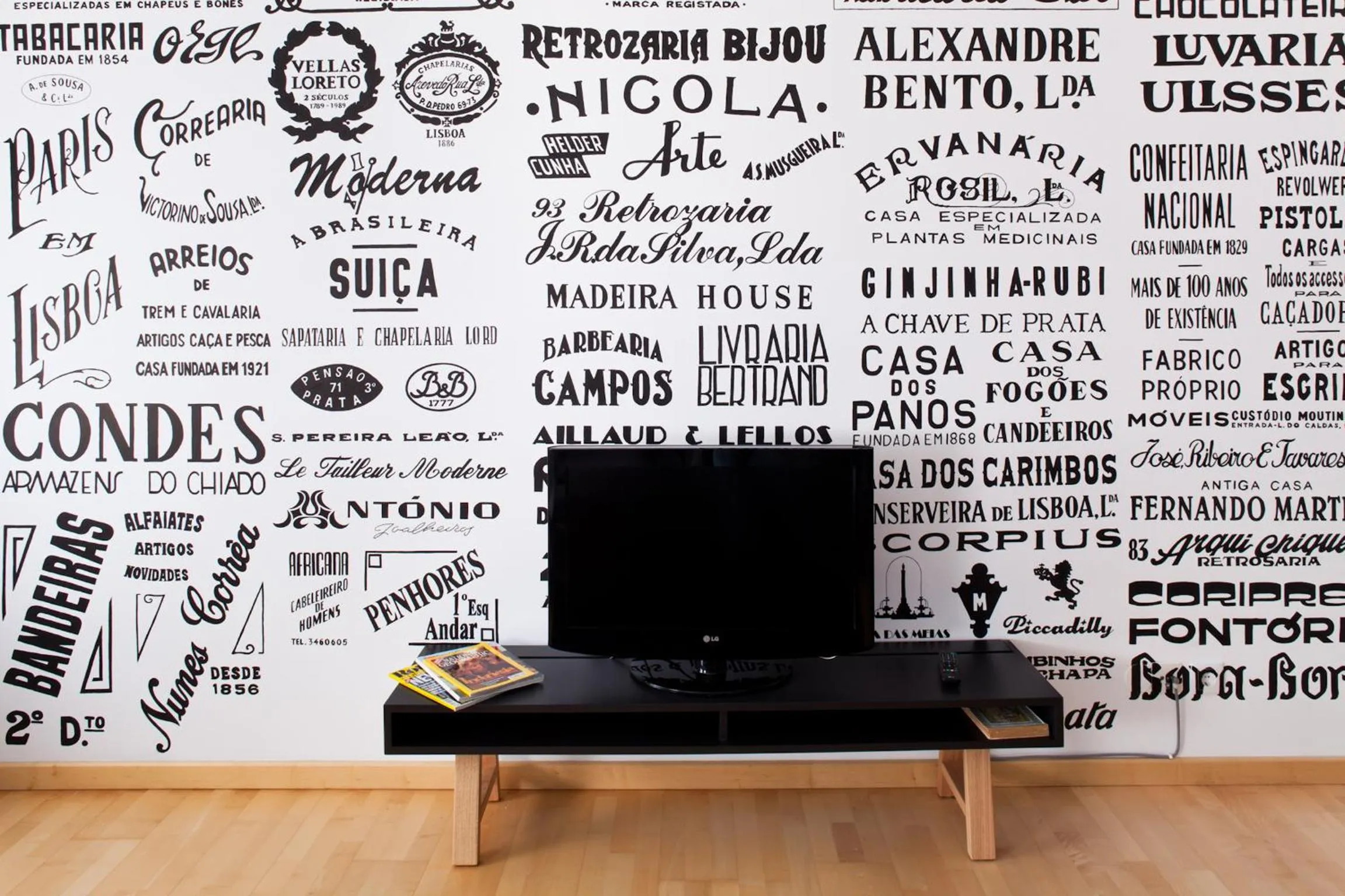 Living room in The Lisbonaire Apartments