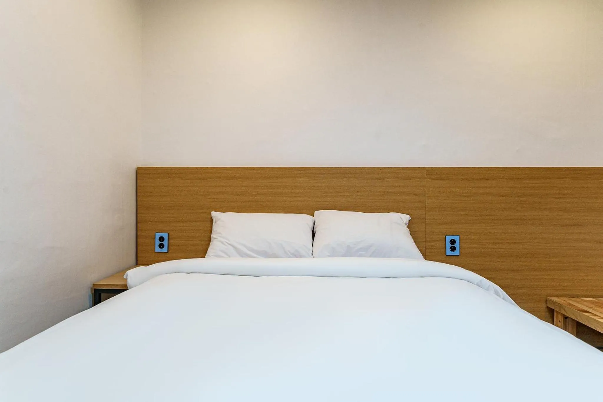 Bed in Seorak HOT Spring Mammoth Resotel