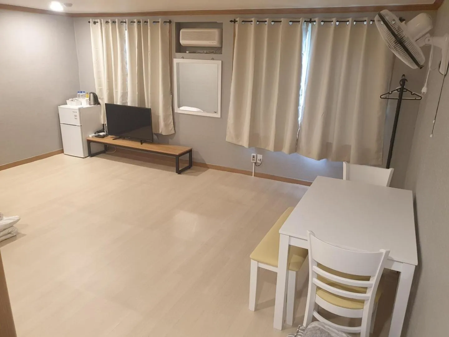 Decorative detail in Seorak HOT Spring Mammoth Resotel