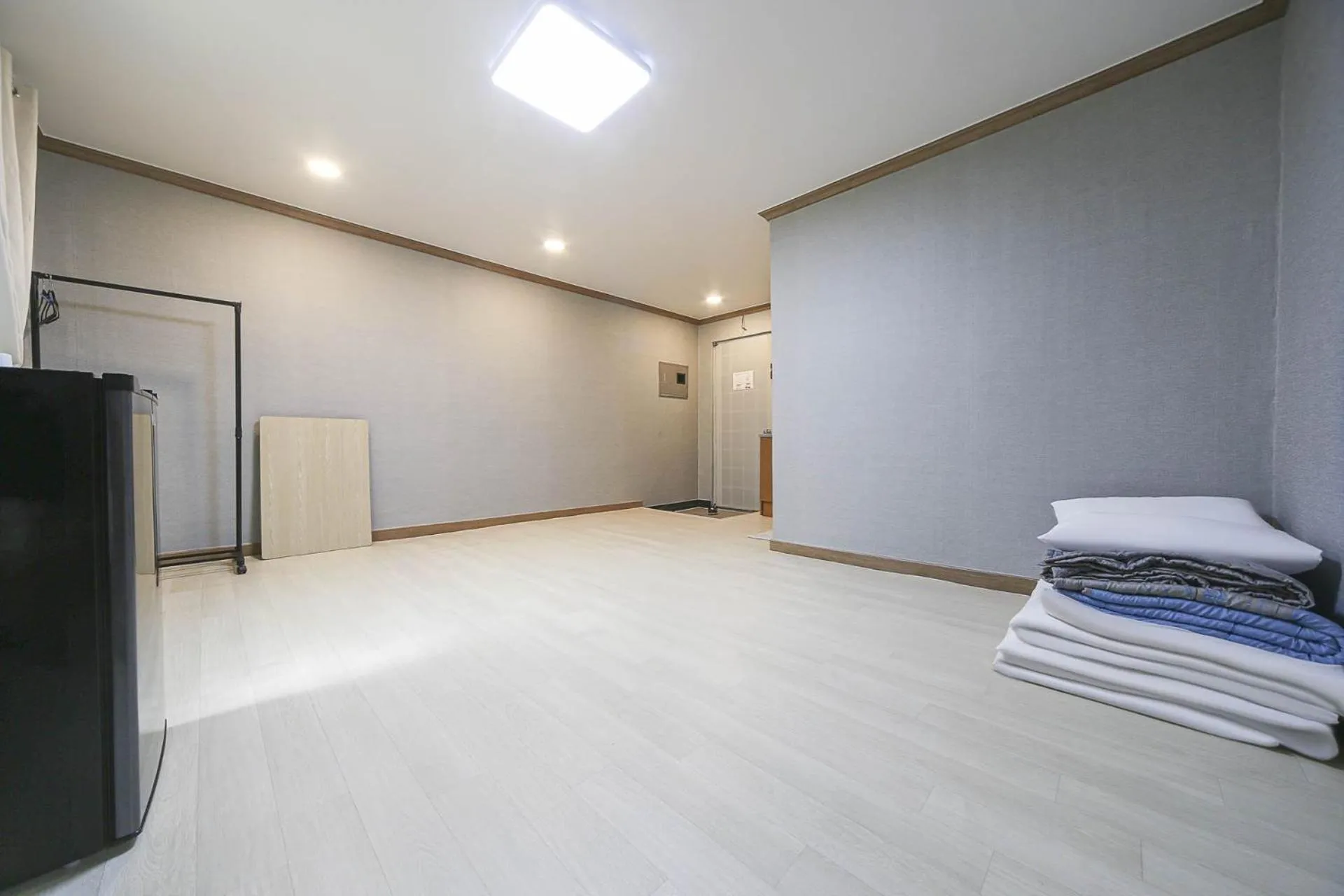 Decorative detail, Bed in Seorak HOT Spring Mammoth Resotel