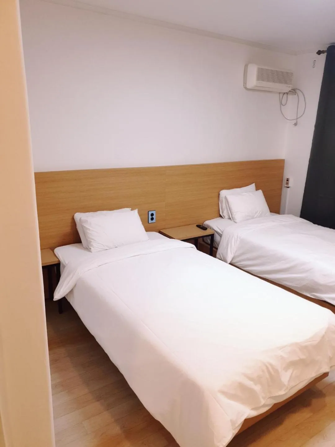 Bed in Seorak HOT Spring Mammoth Resotel