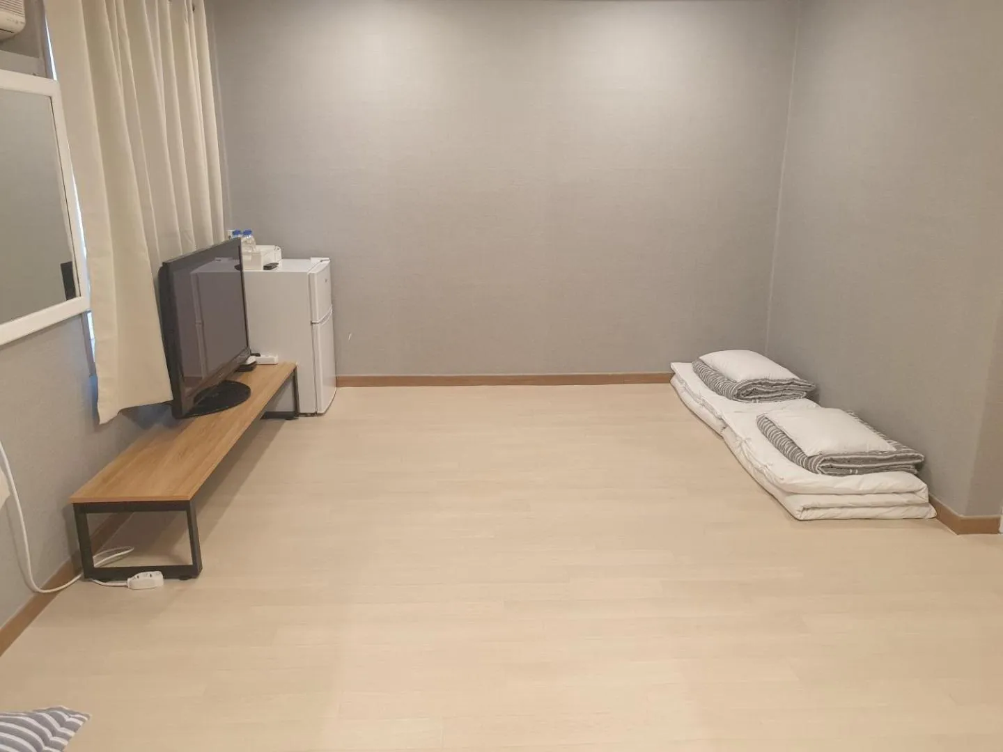 Decorative detail, Bed in Seorak HOT Spring Mammoth Resotel