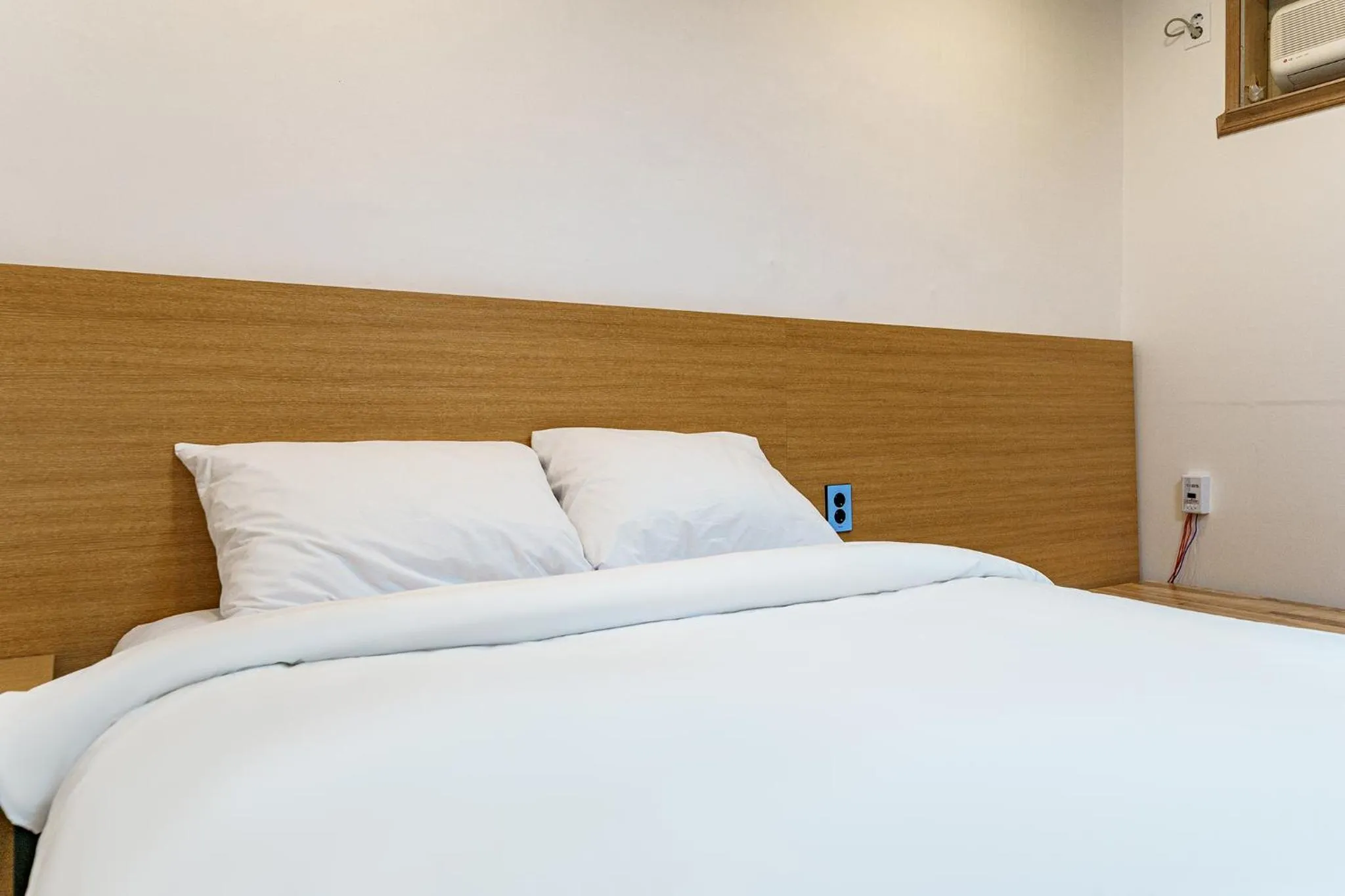 Bed in Seorak HOT Spring Mammoth Resotel