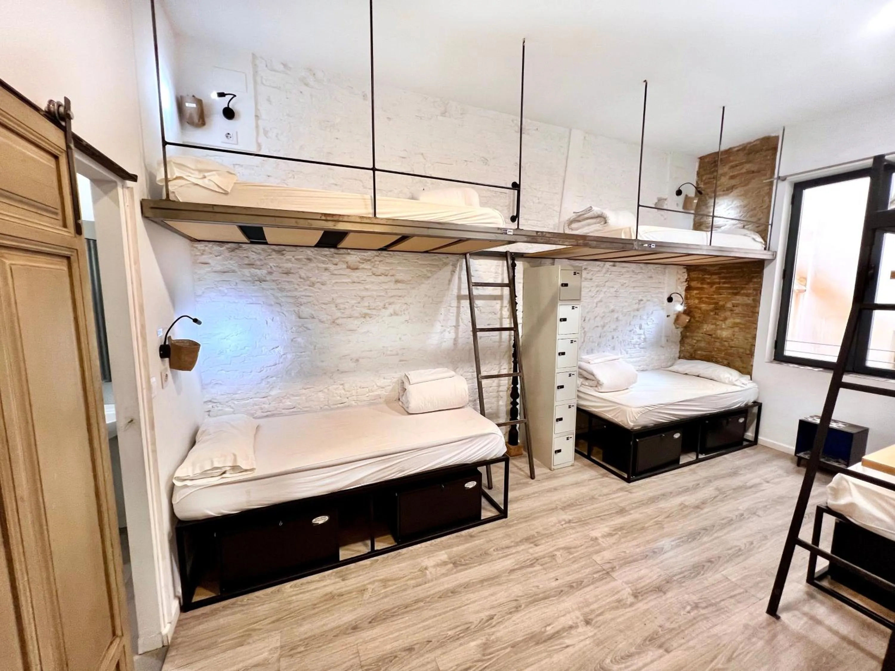 Photo of the whole room, Bed in ECO Hostel