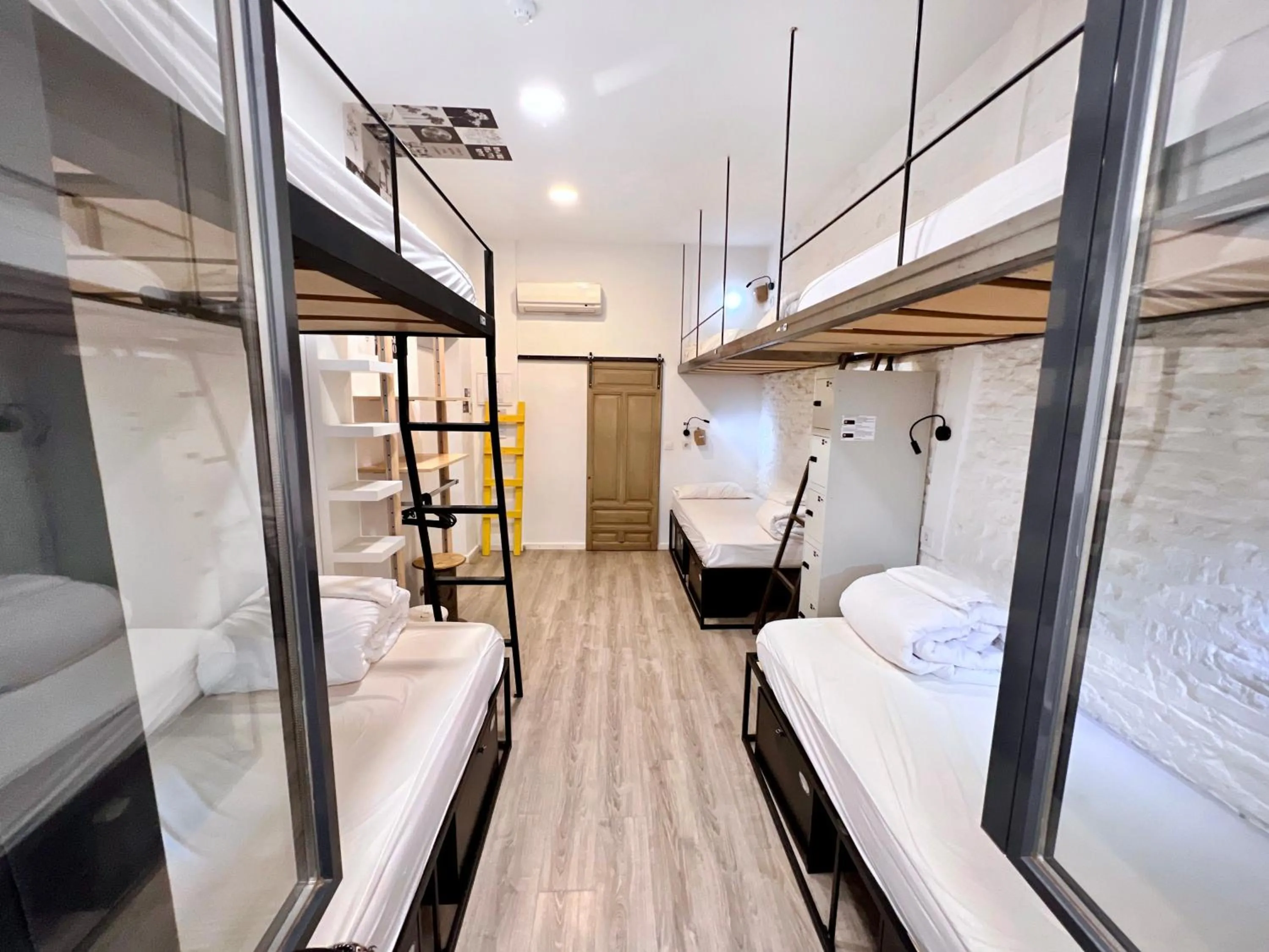 Photo of the whole room, Bed in ECO Hostel