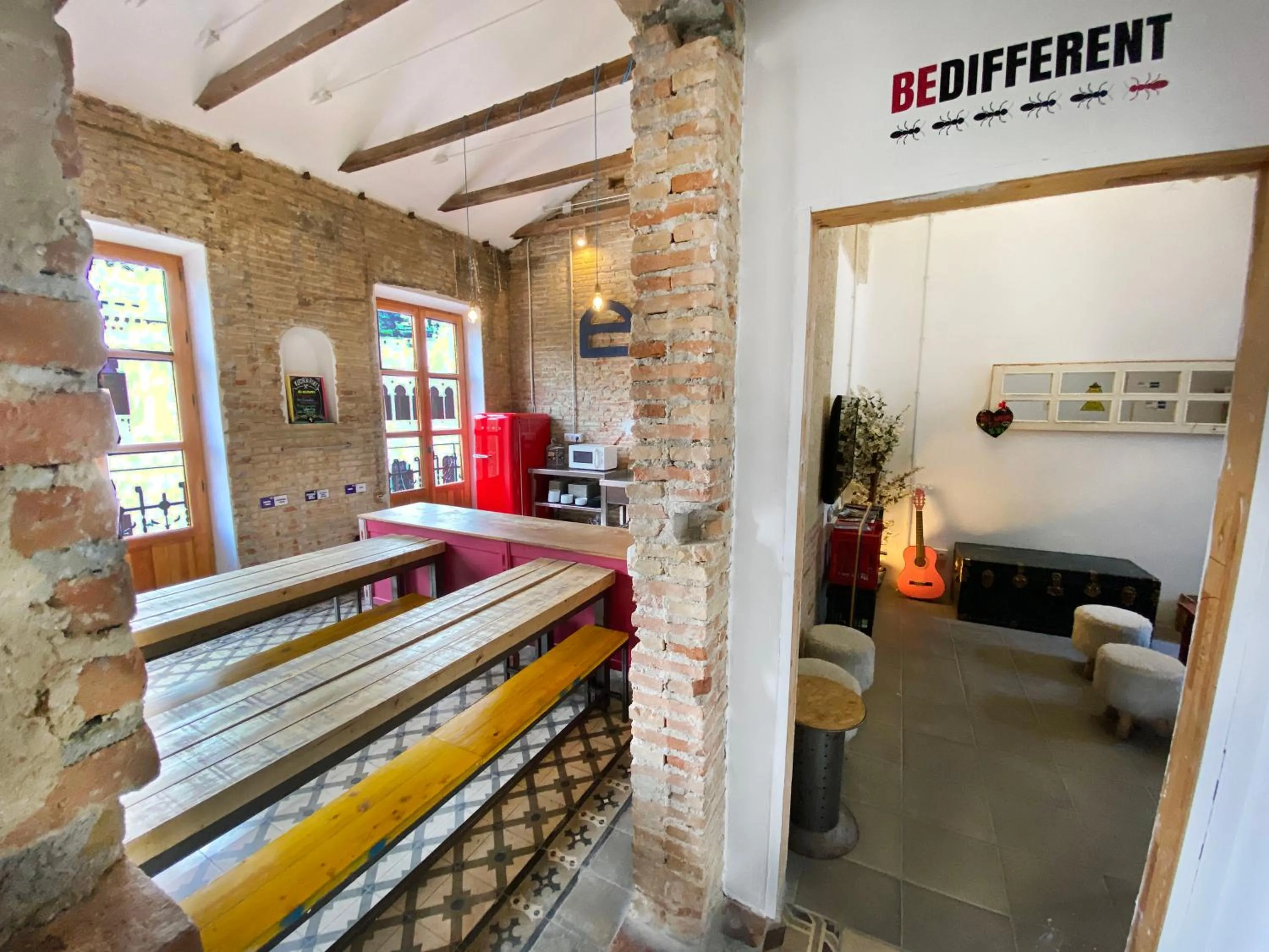 Communal lounge/ TV room, Bed in ECO Hostel