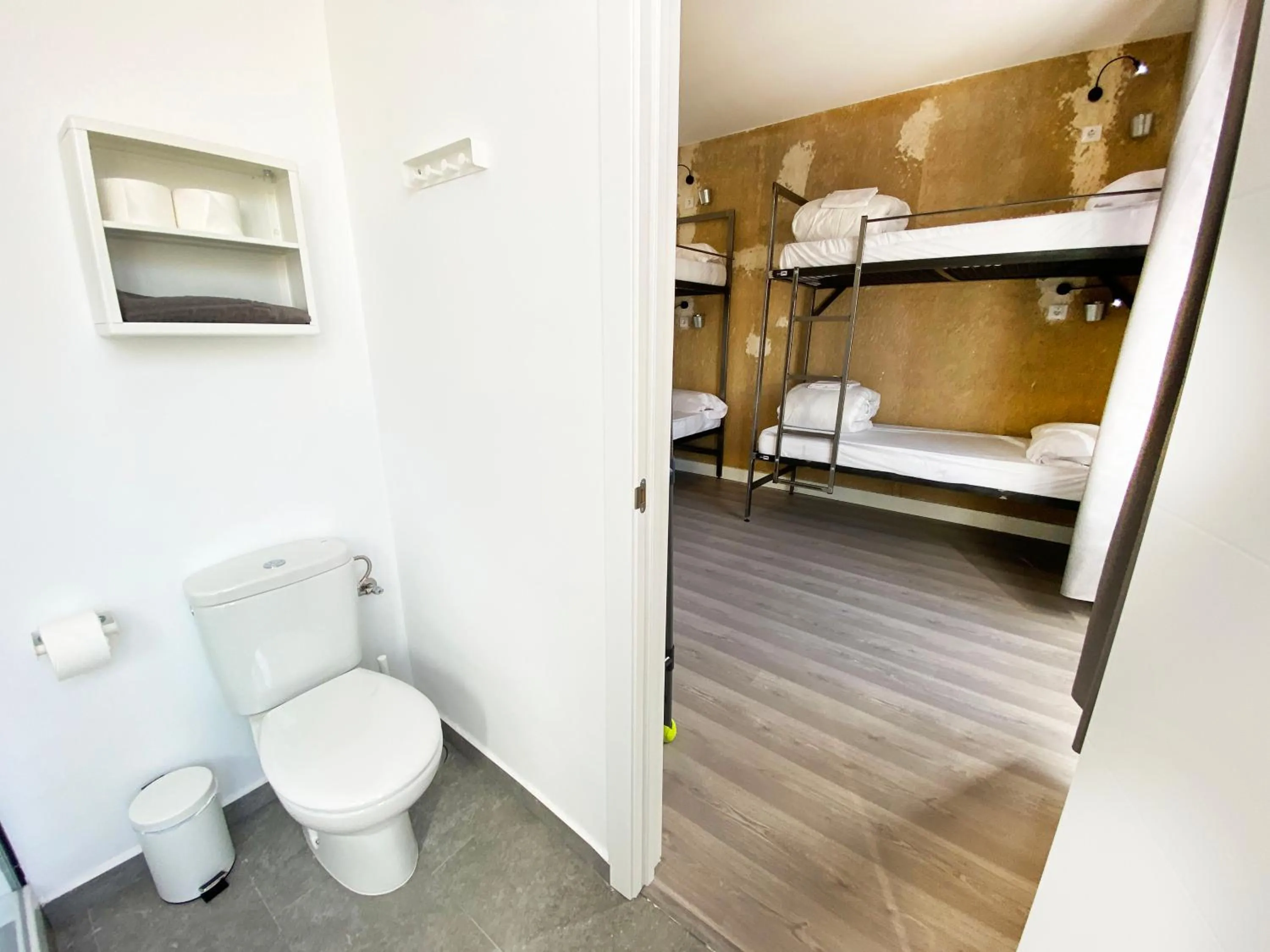 Bathroom in ECO Hostel