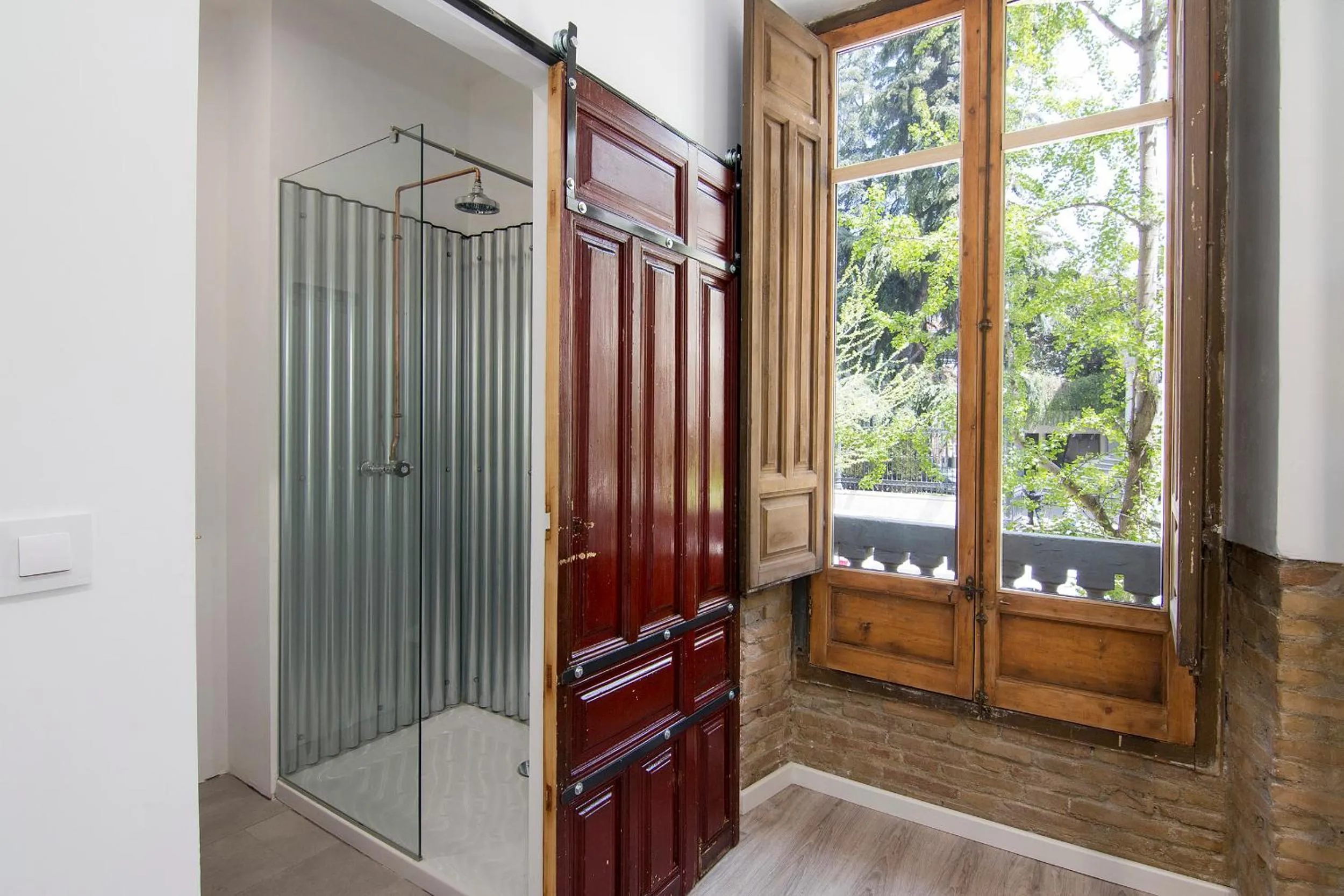 Shower in ECO Hostel