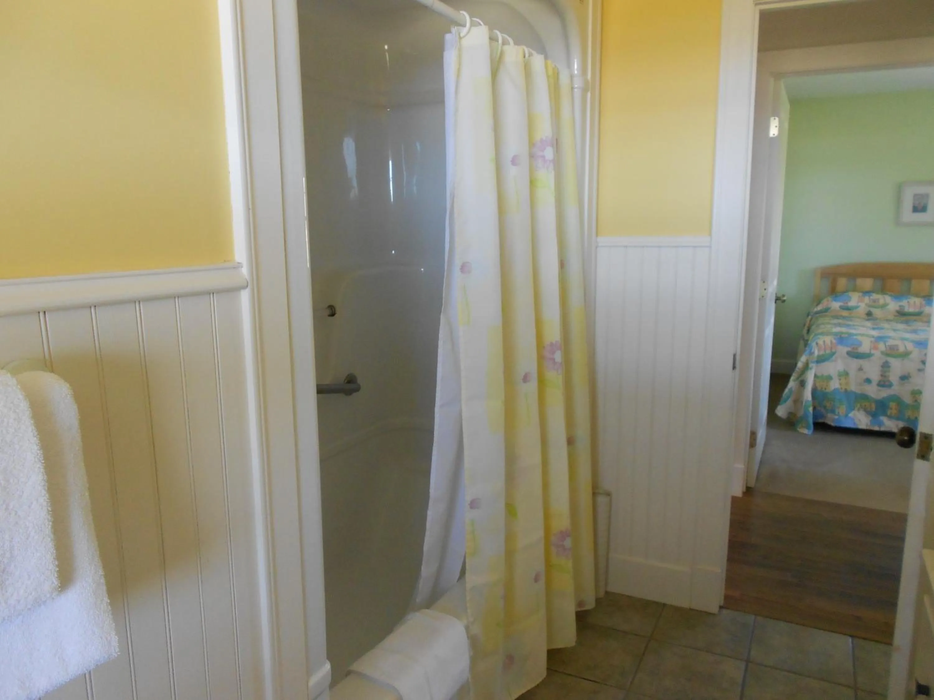 Bathroom in Shaw's Hotel & Cottages