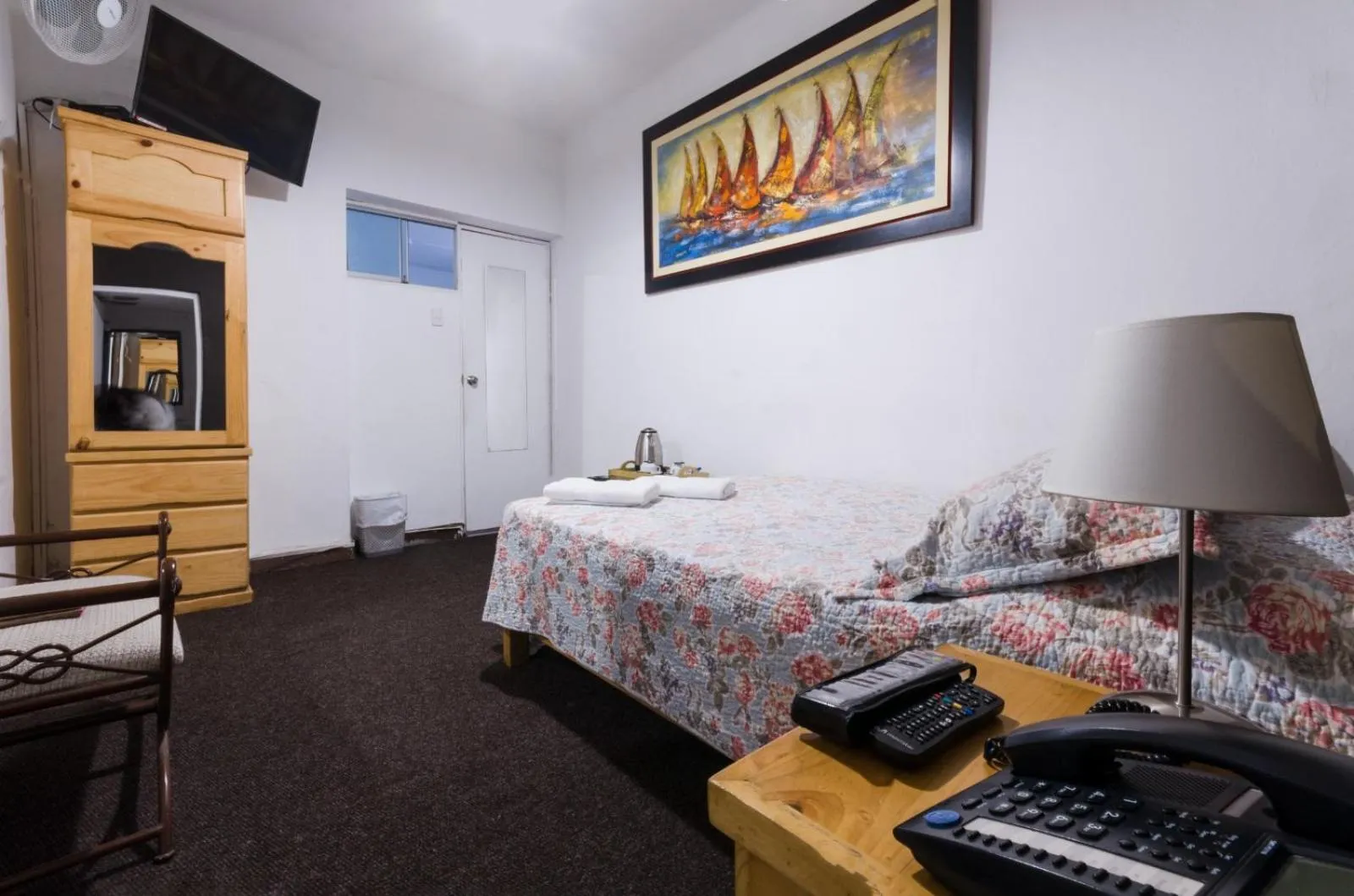Double Room - single occupancy in Jose Luis Hostal Boutique