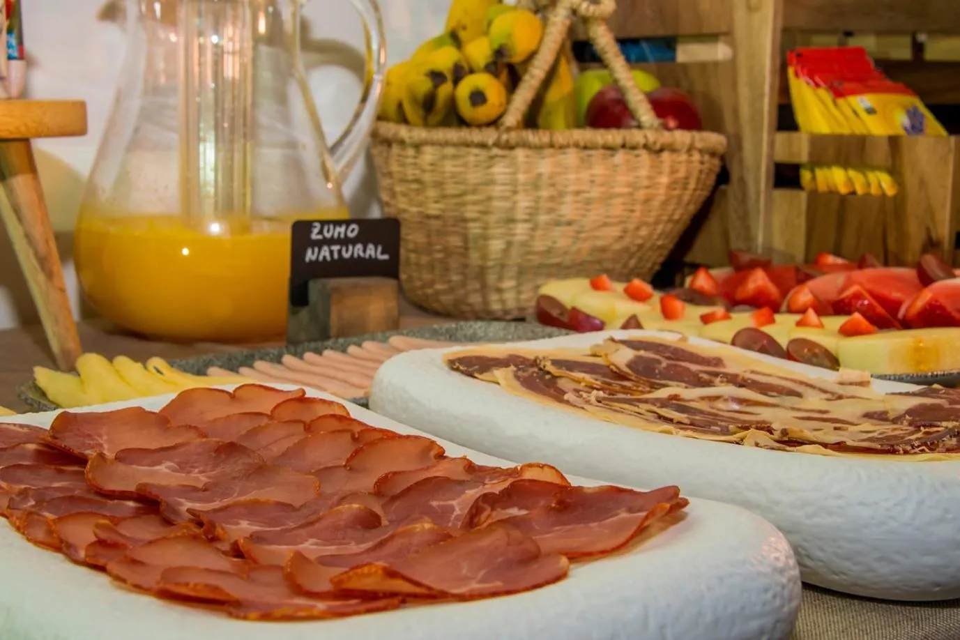 Buffet breakfast in Hotel Boutique Loriente