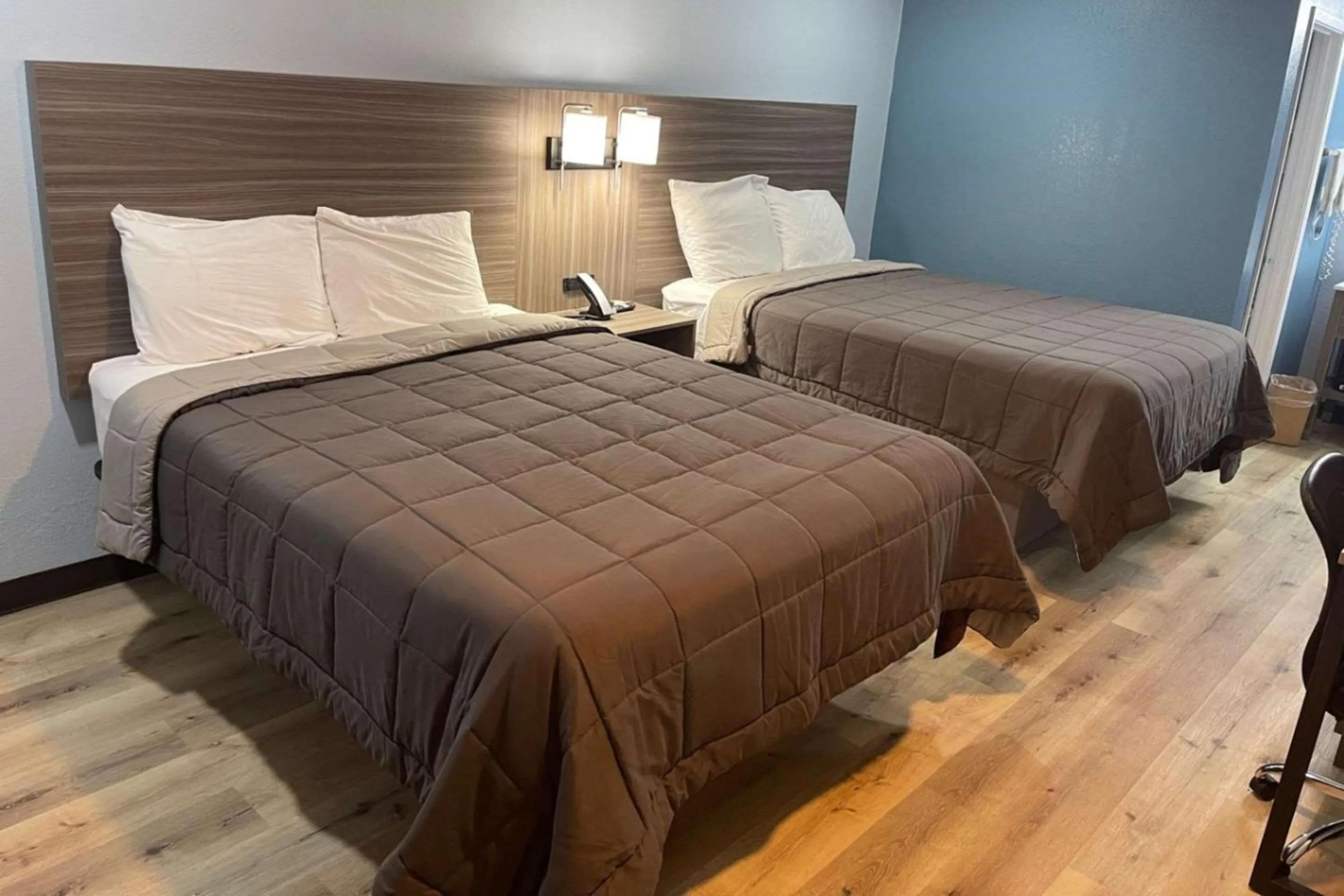 Bedroom, Bed in OYO Hotel Brookhaven MS - I-55