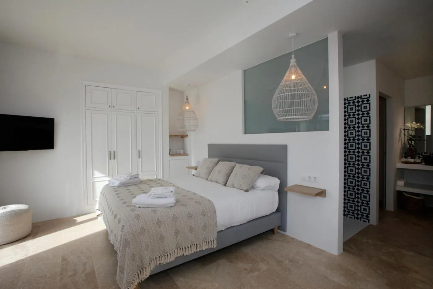 Bed in Abeniss Boutique B&B